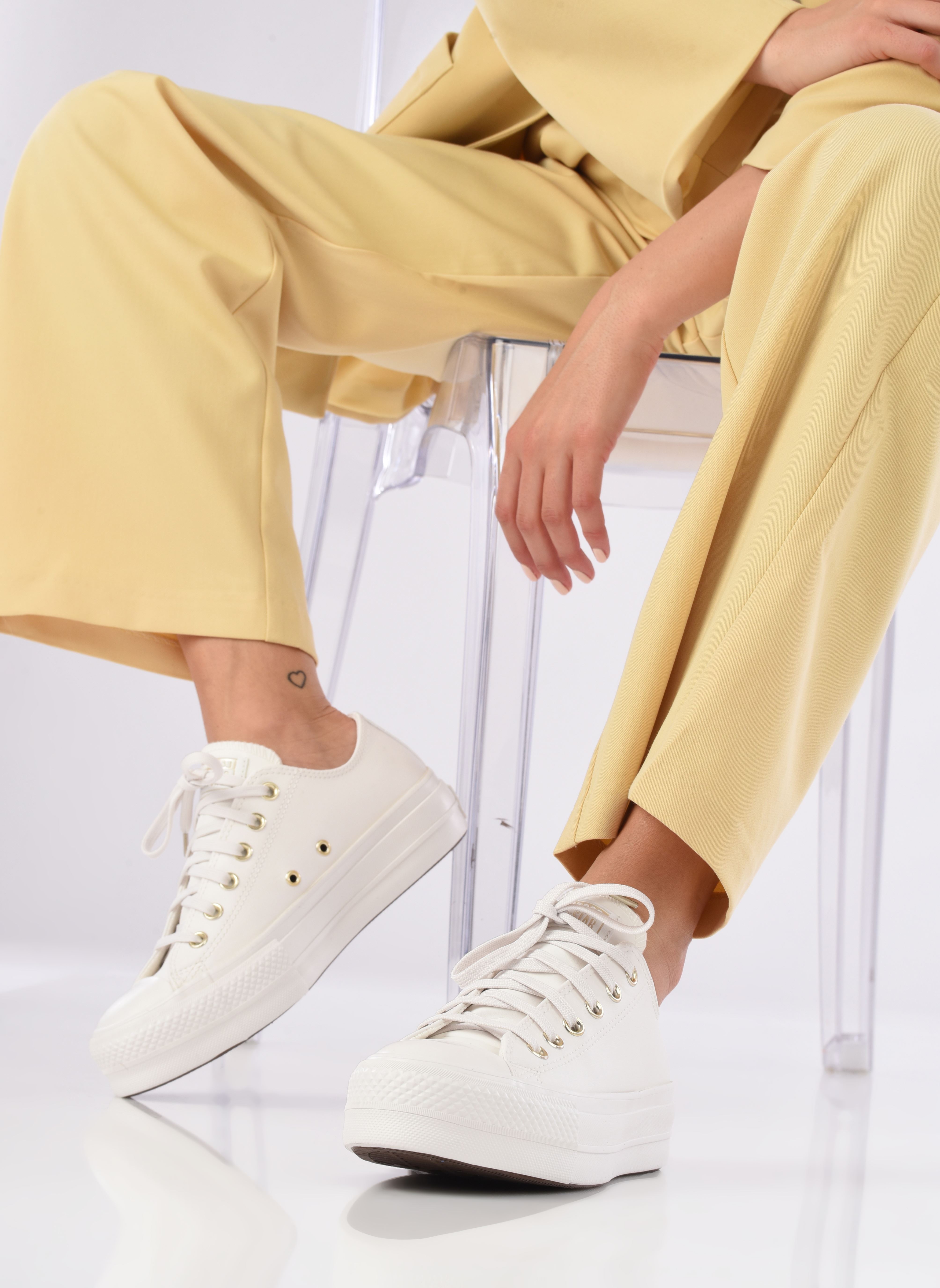 Baskets toile Chuck Taylor All Star Lift Ox femme blanc Converse Baskets toile Chuck Taylor All Star Lift Ox femme blanc Egret/Sugar Berry