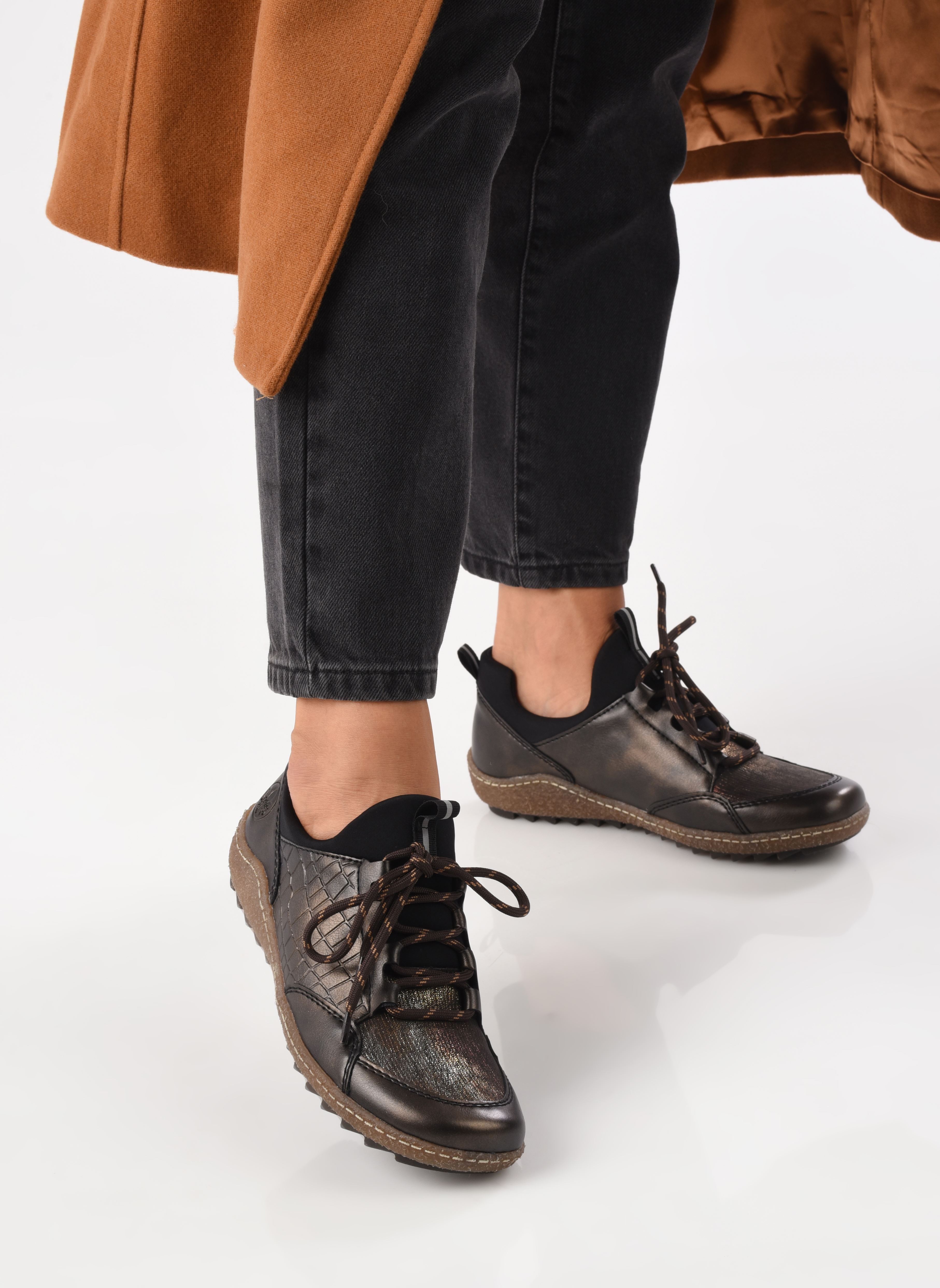 Lage sneakers Lison dames bruin Rieker Lage sneakers Lison dames bruin ANTIK/SCHWARZ-ANTIQUE/ANTIK/SC