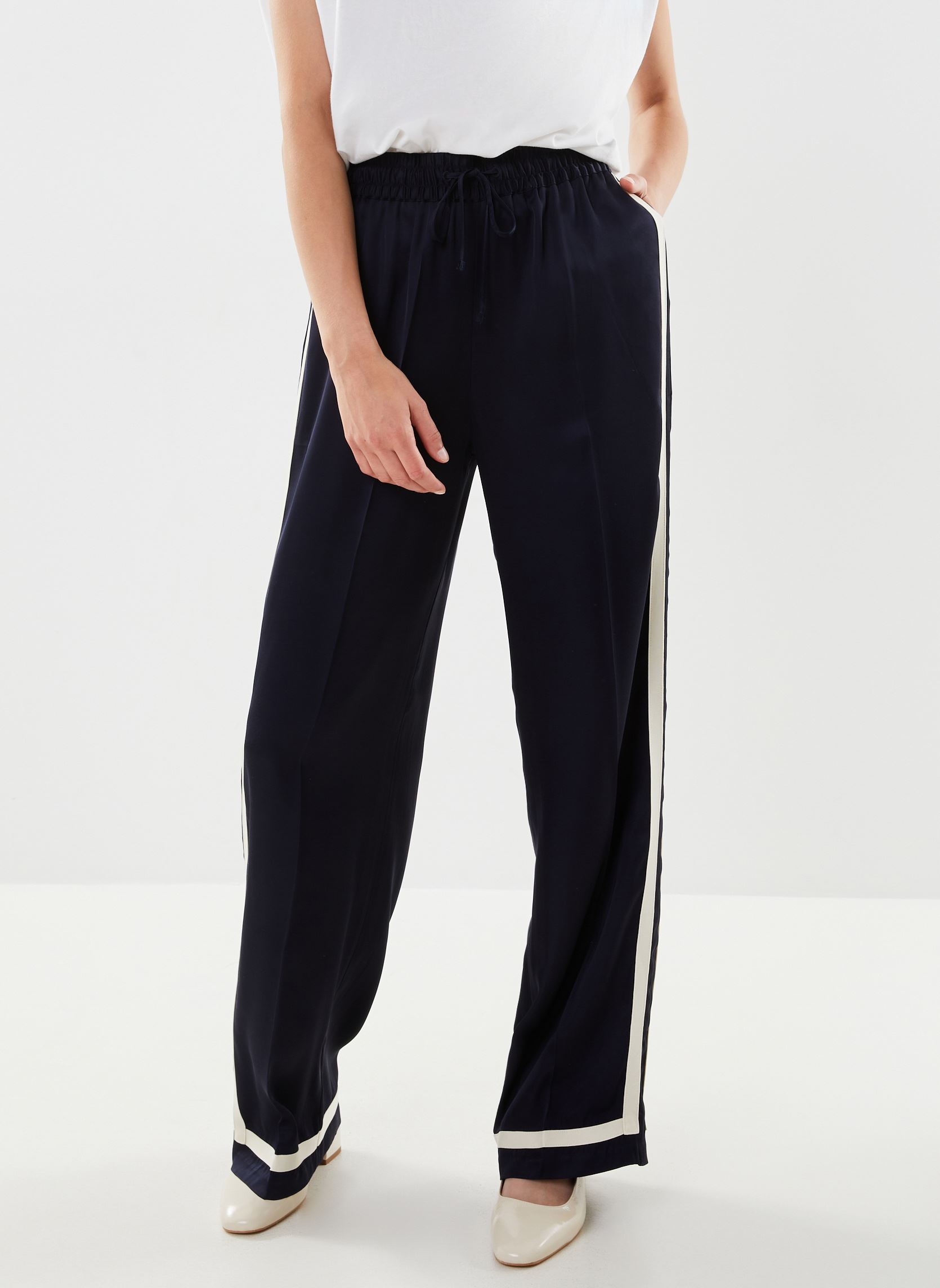 Pantalons droit Satin Pull On Pants femme bleu GANT Pantalons droit Satin Pull On Pants femme bleu 433 BLEU NUIT