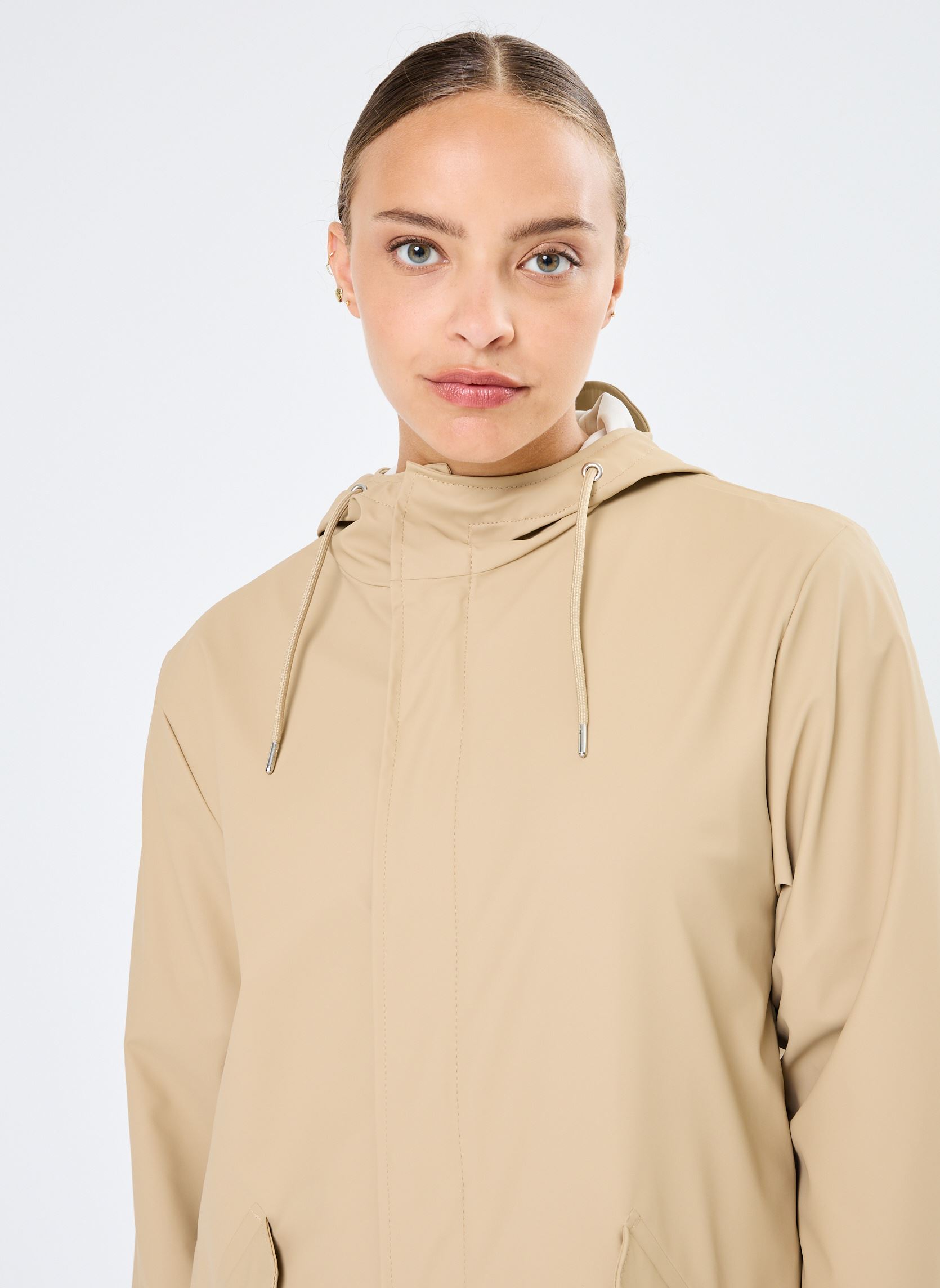 Regenjacken Fishtail Parka W3 - Unisexe beige Rains Regenjacken Fishtail Parka W3 - Unisexe beige Sand