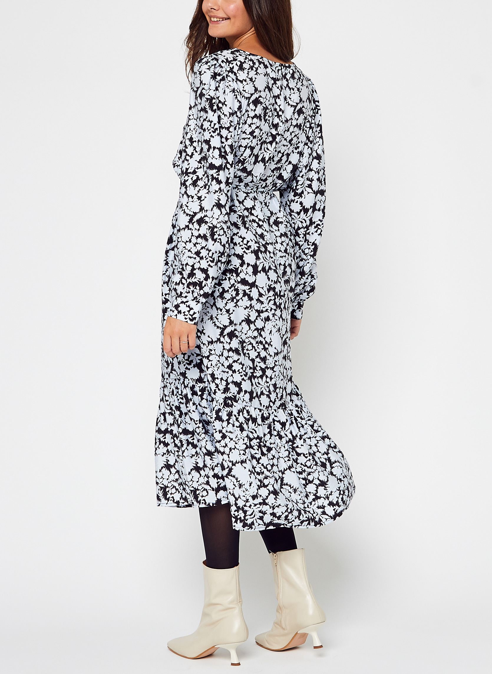 Robes Della Ladonna Dress AOP femme bleu MOSS COPENHAGEN Robes Della Ladonna Dress AOP femme bleu ARCTIC ICE FLWR