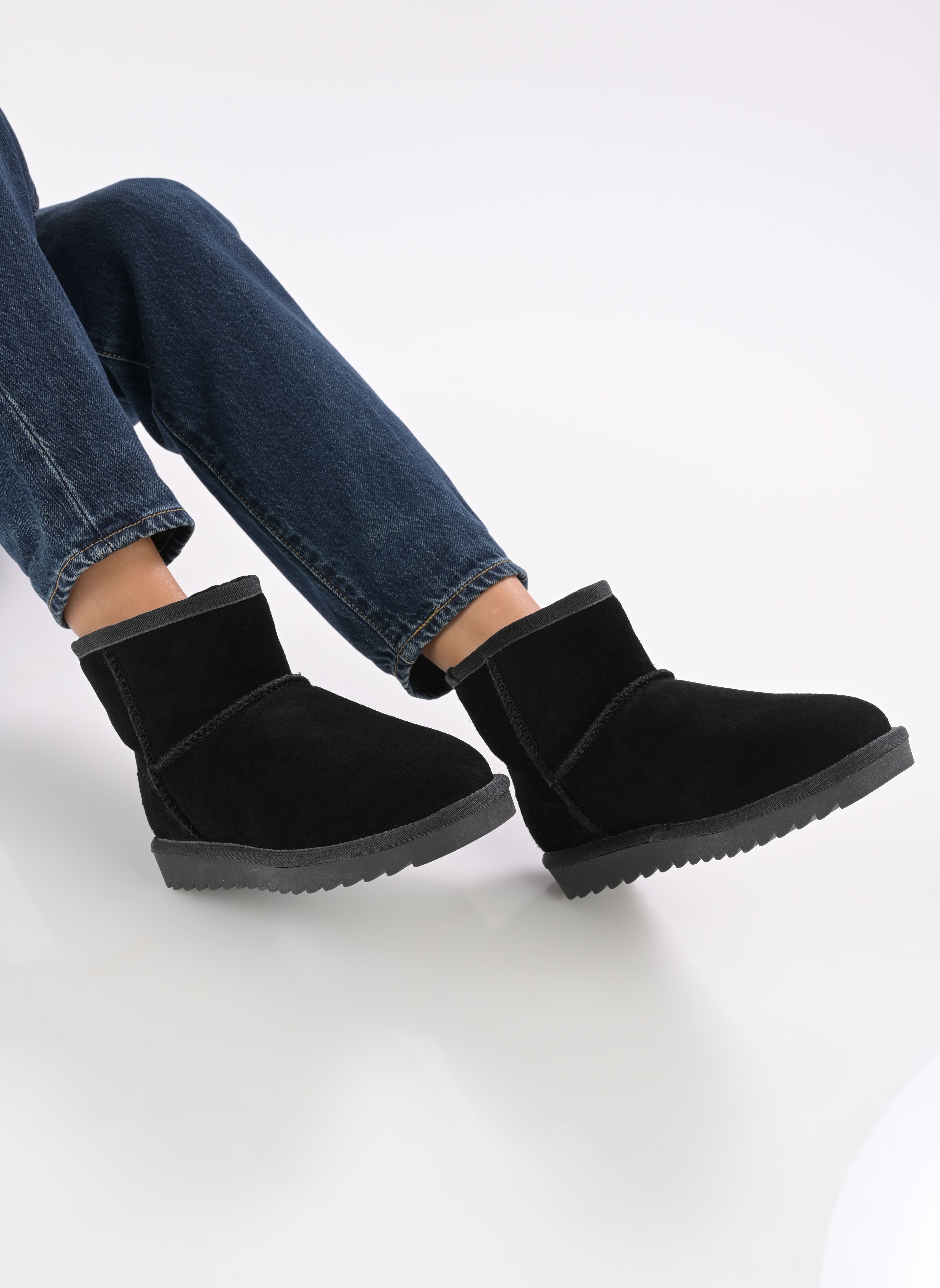 Stivaletti foderati Winter Boot in suede donna nero Colors of California Stivaletti foderati Winter Boot in suede donna nero BLACK