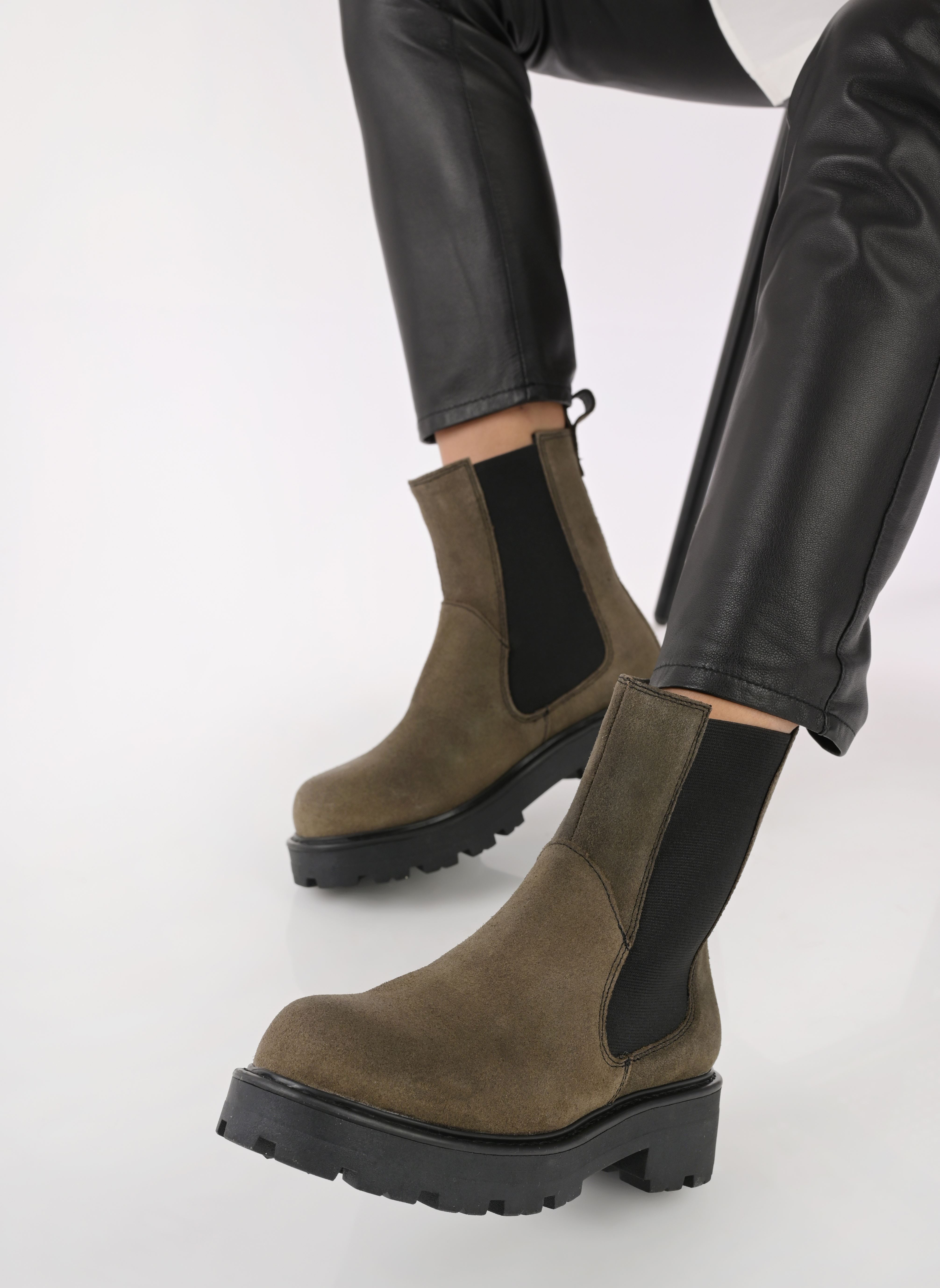 Niedrige Ankle Boots COSMO 2.0 5249-640 damen braun Vagabond Shoemakers Niedrige Ankle Boots COSMO 2.0 5249-640 damen braun khaki