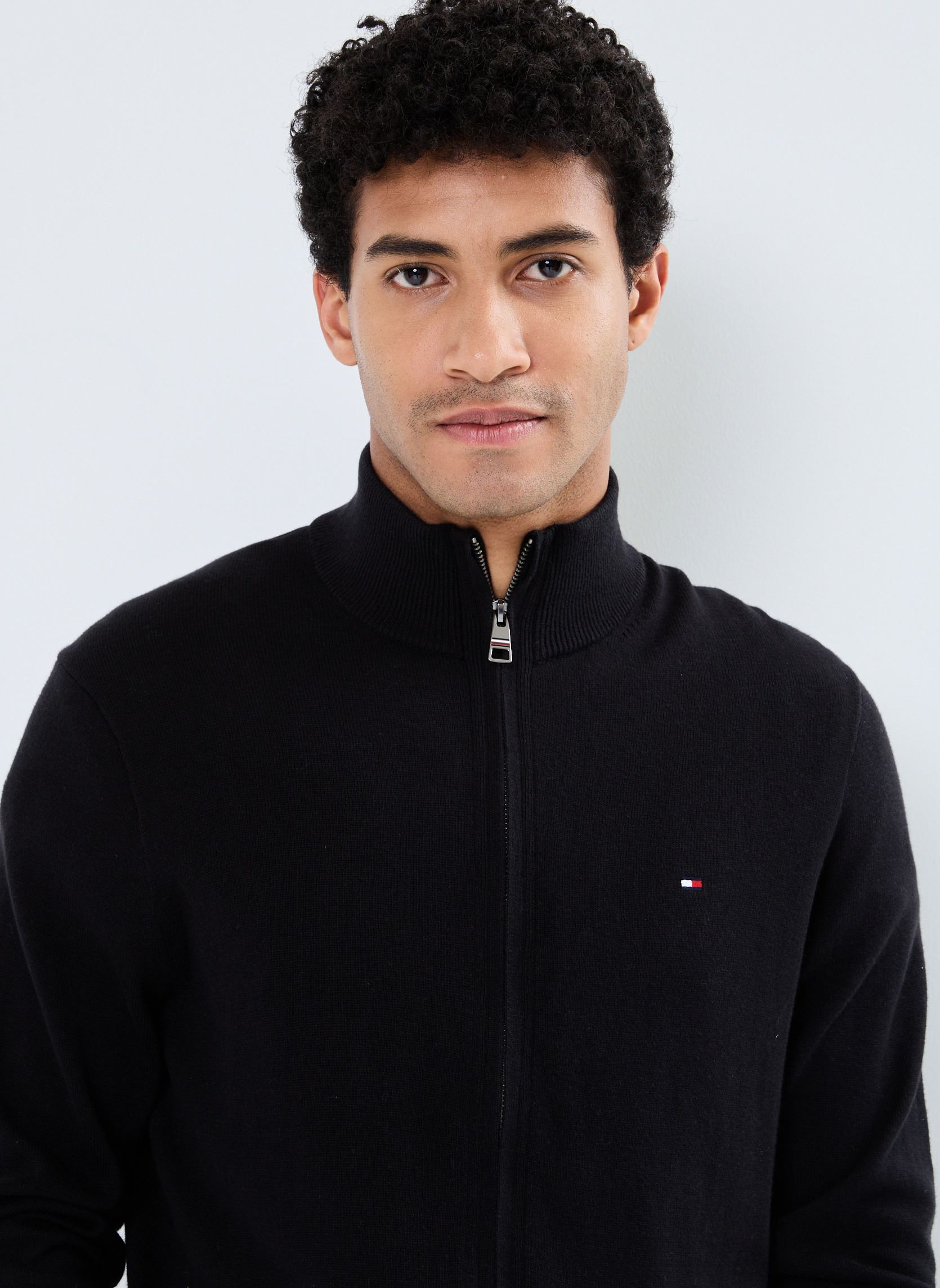 Gilets Pima Org Ctn Cashmere Zip Thru homme noir Tommy Hilfiger Gilets Pima Org Ctn Cashmere Zip Thru homme noir BLACK