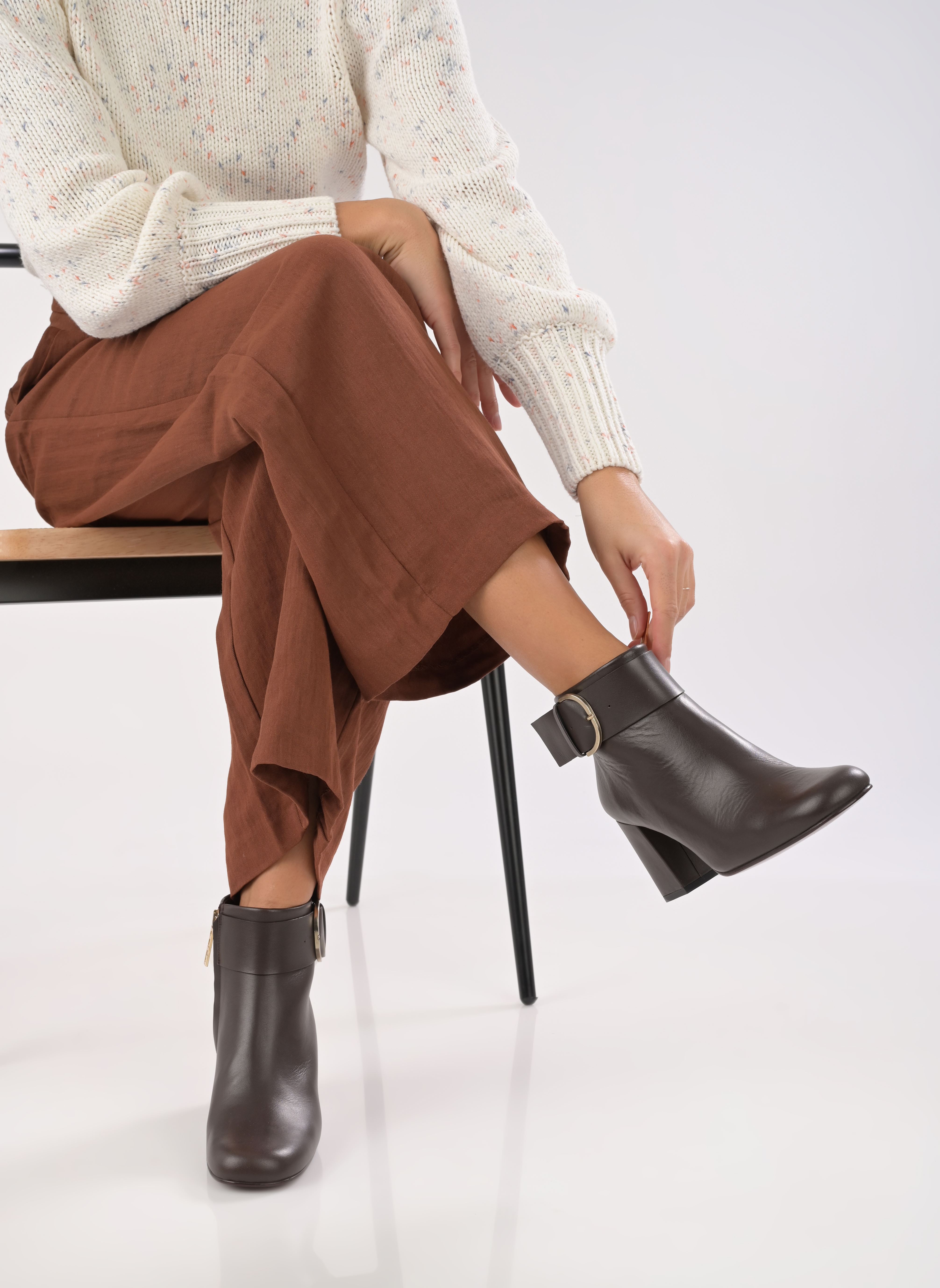Bottines basses Beck femme marron Avril Gau Bottines basses Beck femme marron VEAU ECORCE