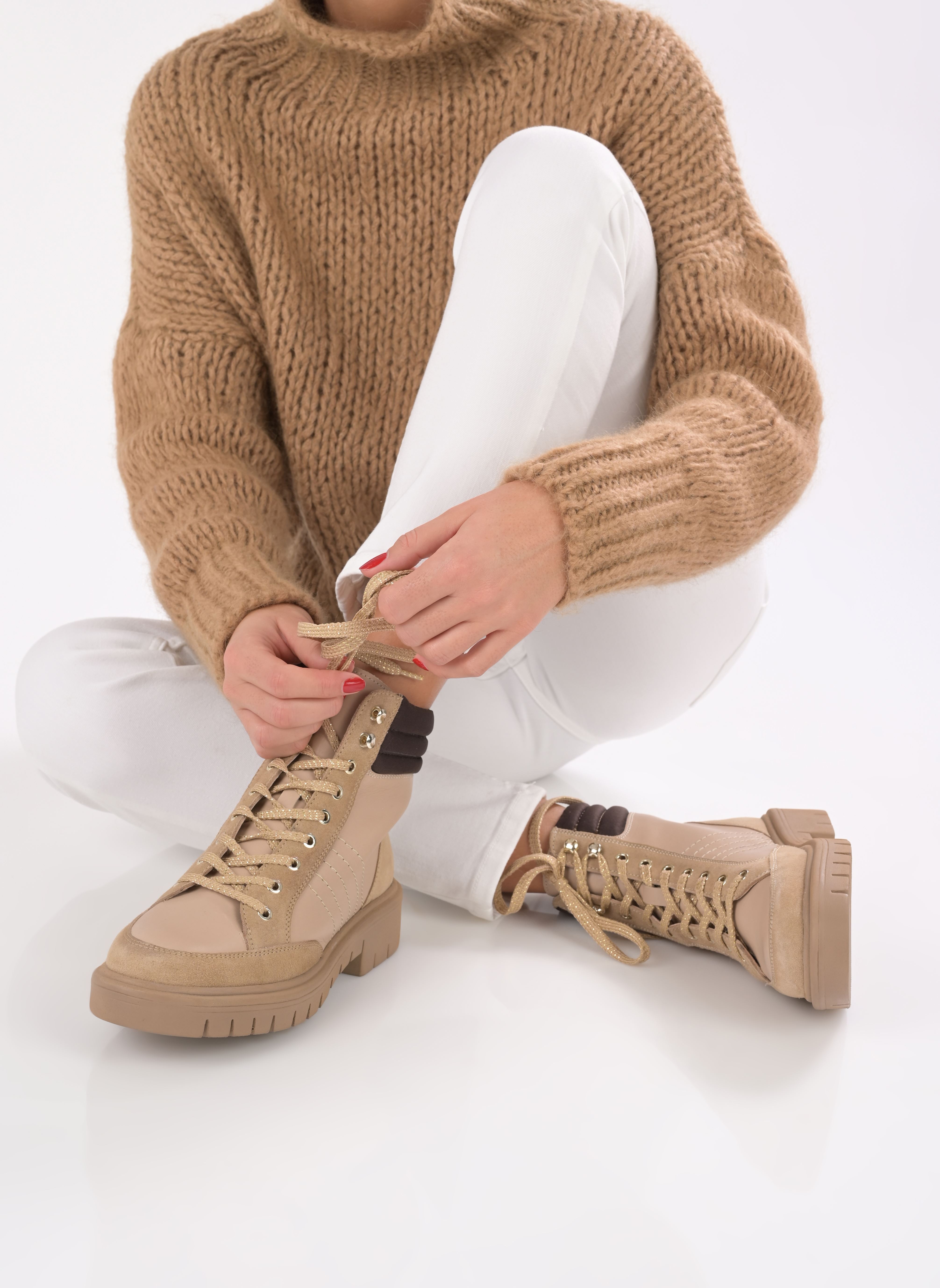 Bottines à lacets ZENDANA femme beige Les Tropéziennes par M Belarbi Bottines à lacets ZENDANA femme beige BEI/TAN