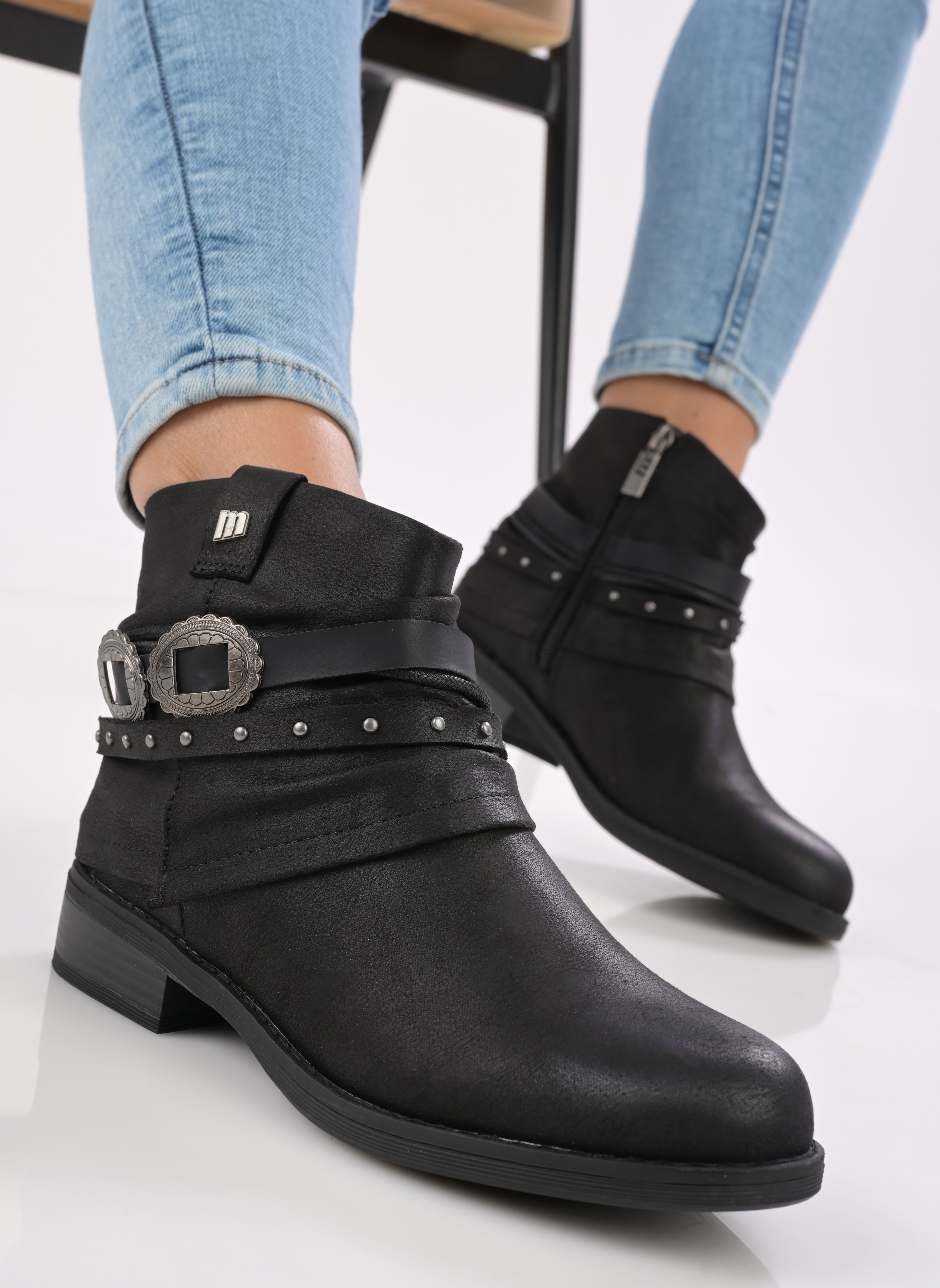 Niedrige Ankle Boots PERSEA WEDGE 50493 damen schwarz MTNG Niedrige Ankle Boots PERSEA WEDGE 50493 damen schwarz KARMA 2 NEGRO / SPAZZOLATO 2 N