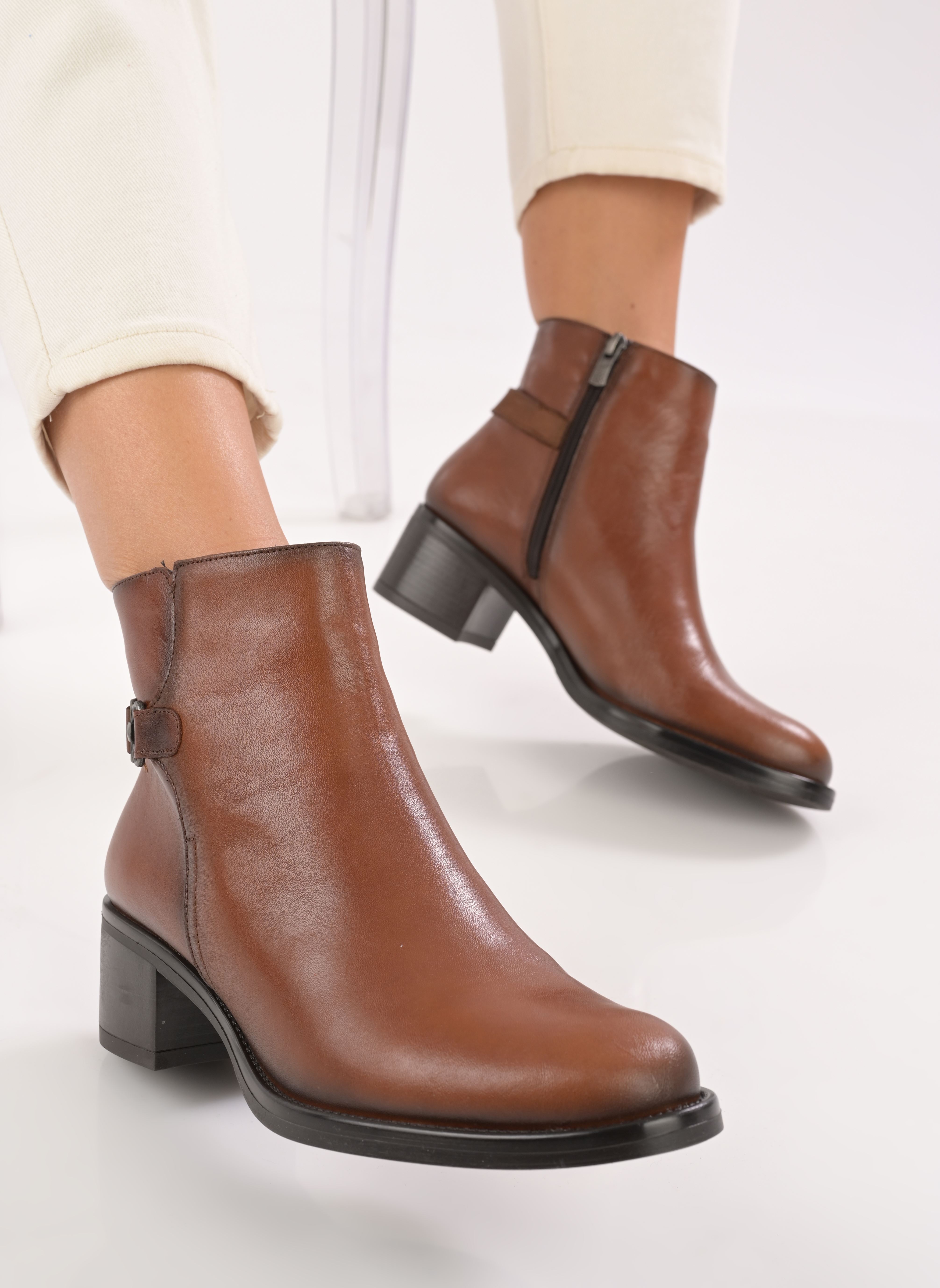 Niedrige Ankle Boots CHIARA D8966 damen braun Dorking Niedrige Ankle Boots CHIARA D8966 damen braun CUERO