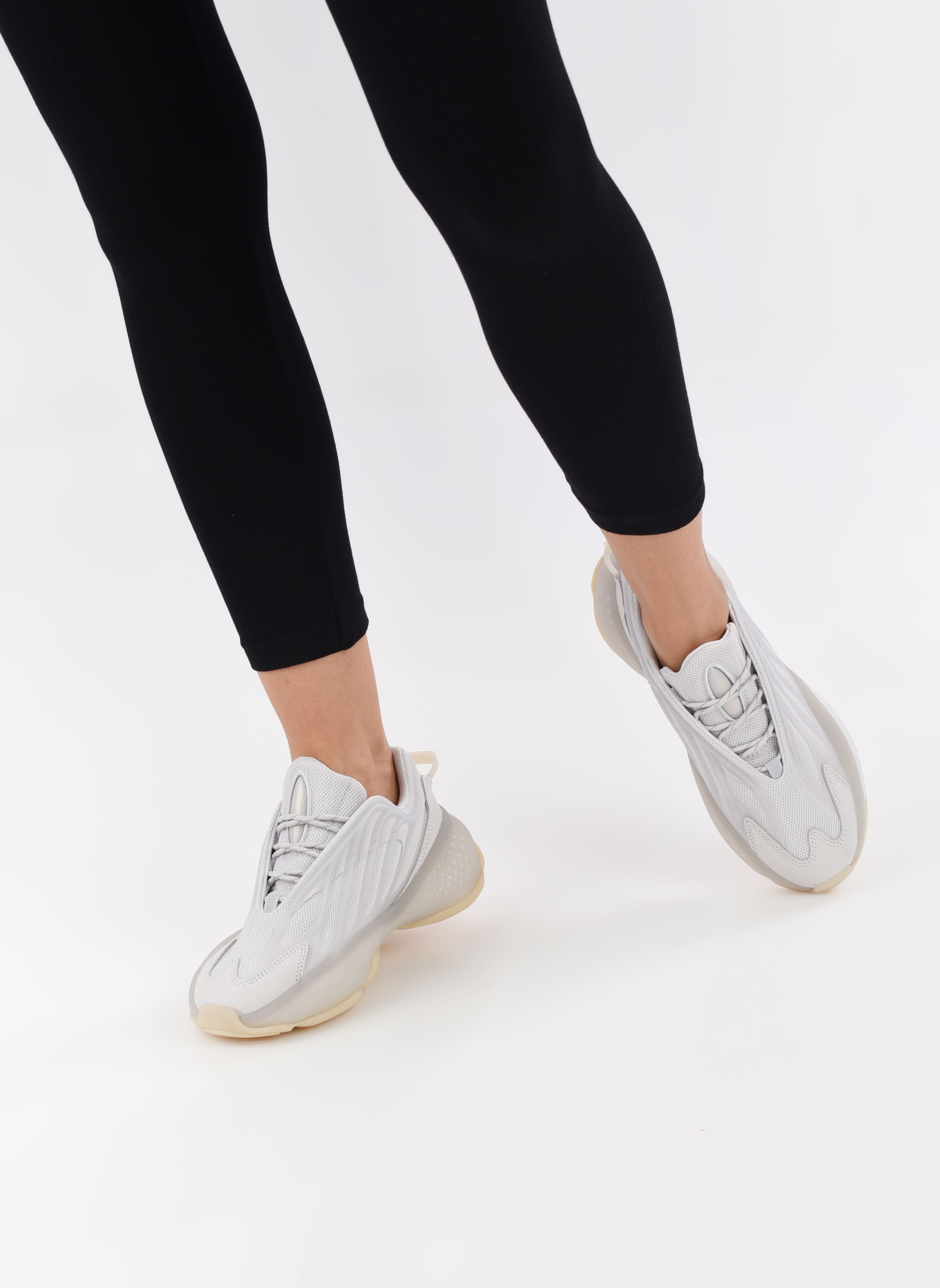Niedrige Sneaker Ozrah W damen grau adidas originals Niedrige Sneaker Ozrah W damen grau DSHGRY/DSHGRY/ECRTIN