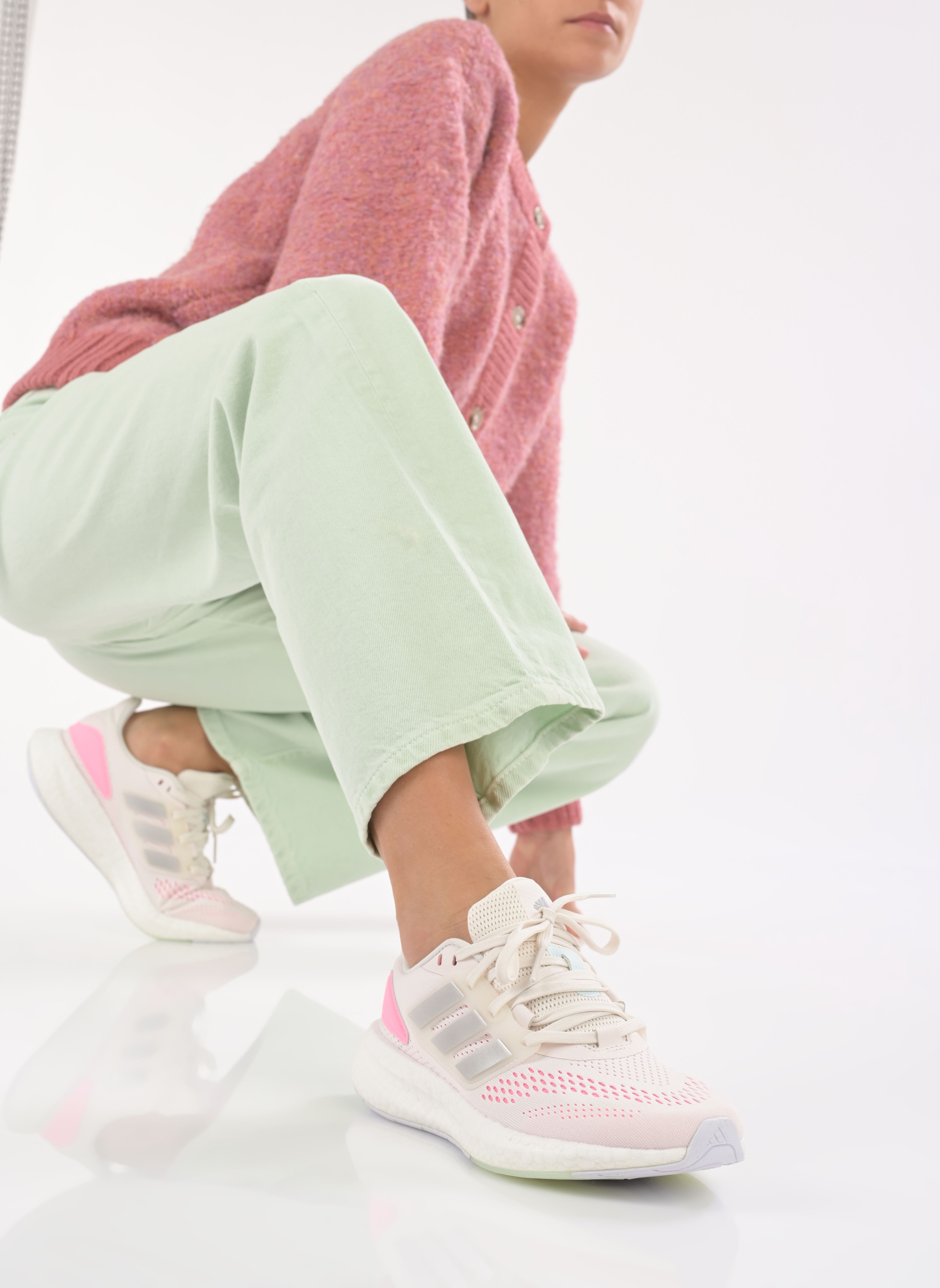 Sportschoenen Pureboost 22 W dames wit adidas performance Sportschoenen Pureboost 22 W dames wit CLOWHI/SILVMT/BEAMPK