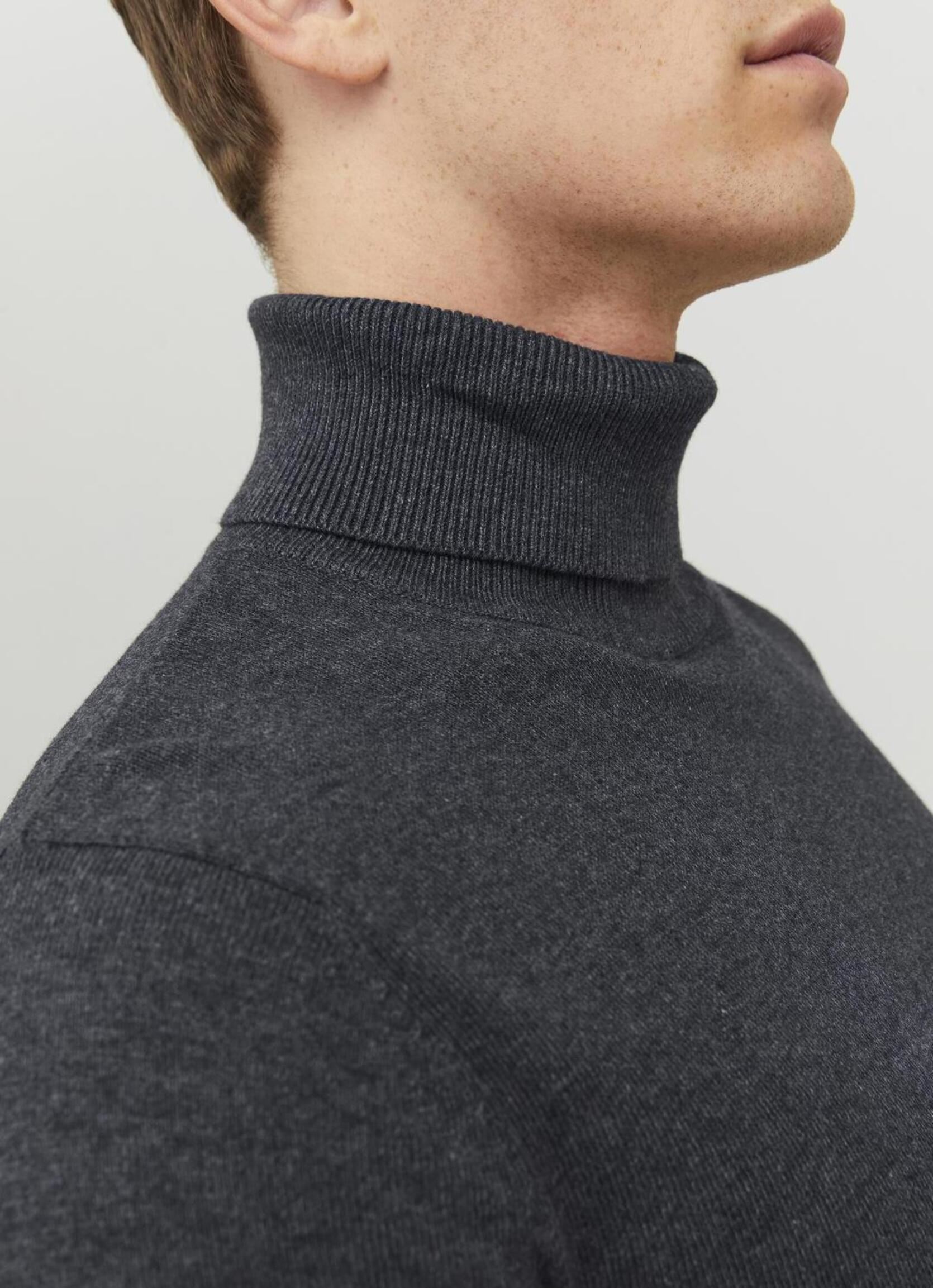 Pulls Jjeemil Knit Roll Neck Noos homme gris Jack & Jones Pulls Jjeemil Knit Roll Neck Noos homme gris DARK GREY MELANGE