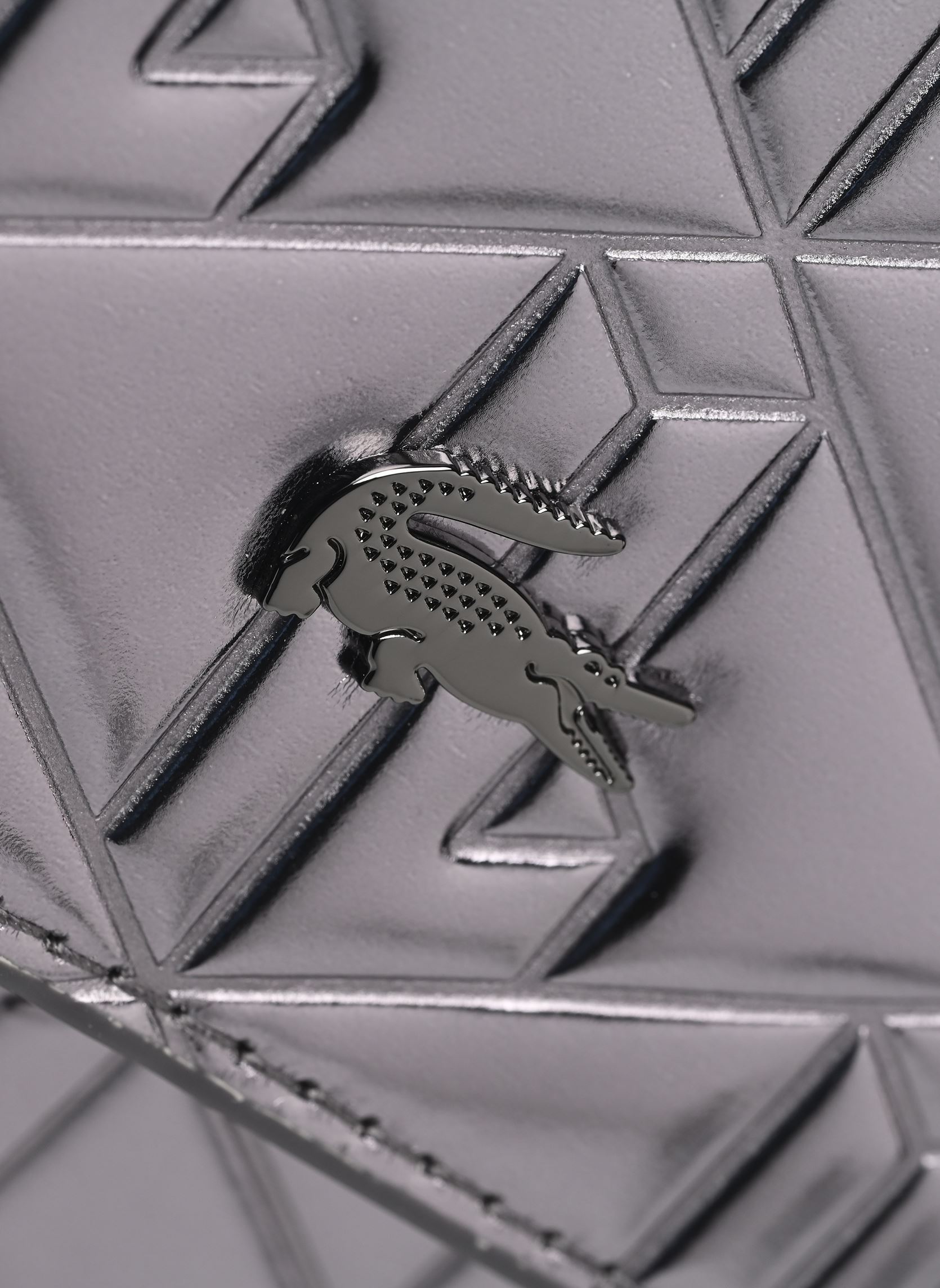 Umhängetaschen Holiday Crossover Bag damen silber Lacoste Umhängetaschen Holiday Crossover Bag damen silber NF5139HN R53