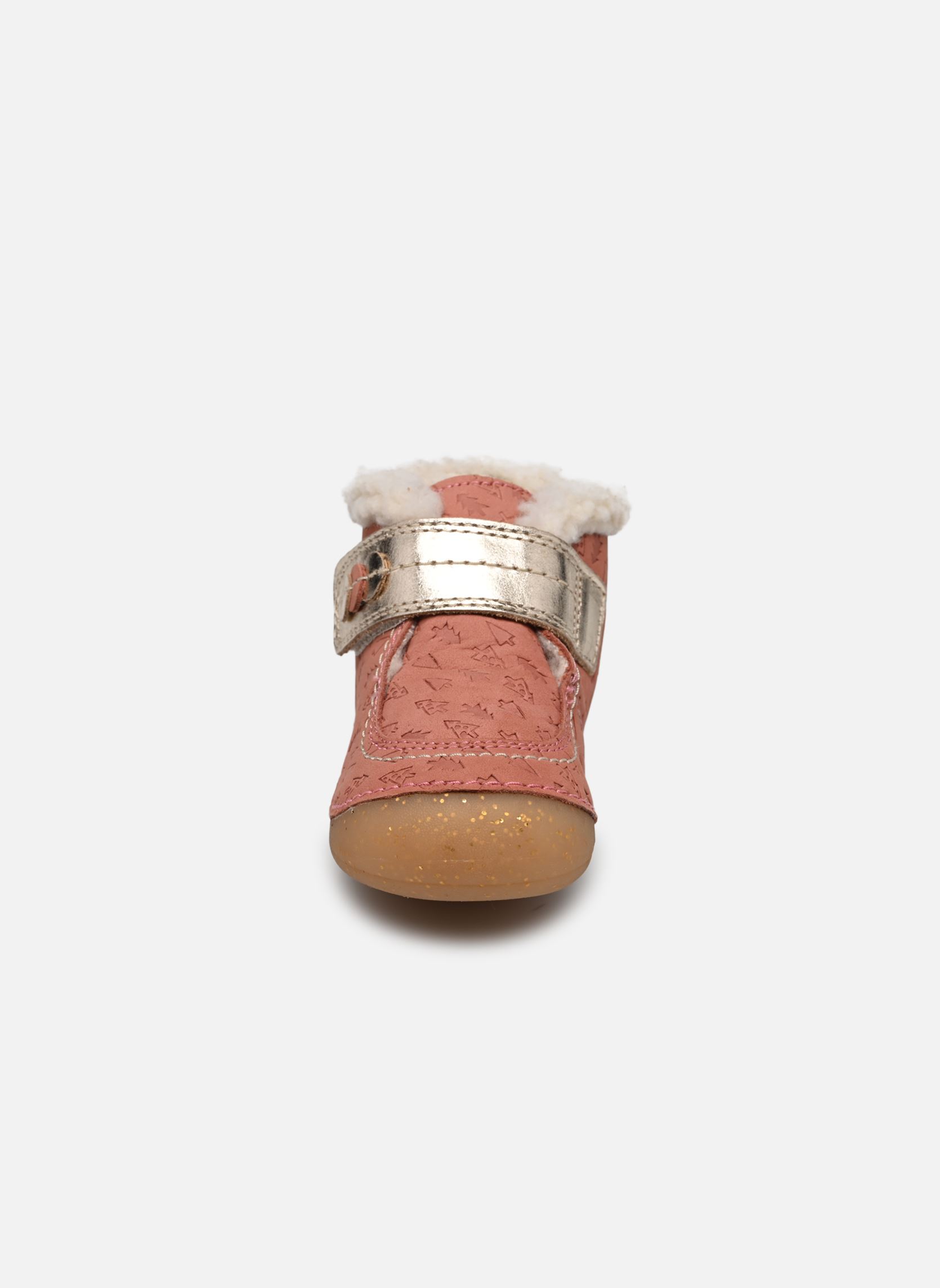 Chaussures premiers pas SO SCHUSS fille rose Kickers Chaussures premiers pas SO SCHUSS fille rose ROSE OR FANTAISIE