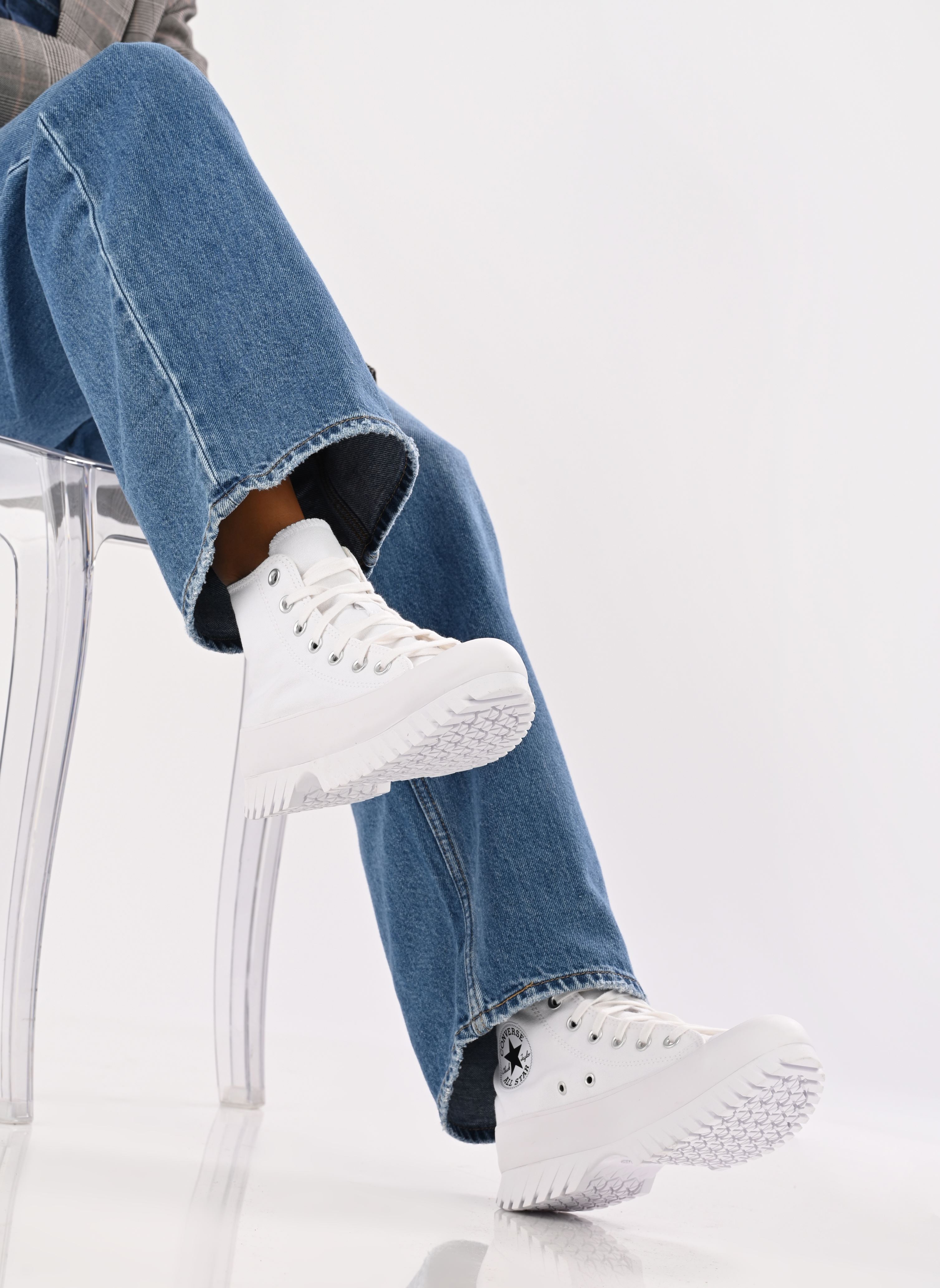 Baskets toile Chuck Taylor All Star Lugged 2.0 Hi femme blanc Converse Baskets toile Chuck Taylor All Star Lugged 2.0 Hi femme blanc WHITE/EGRET/BLACK