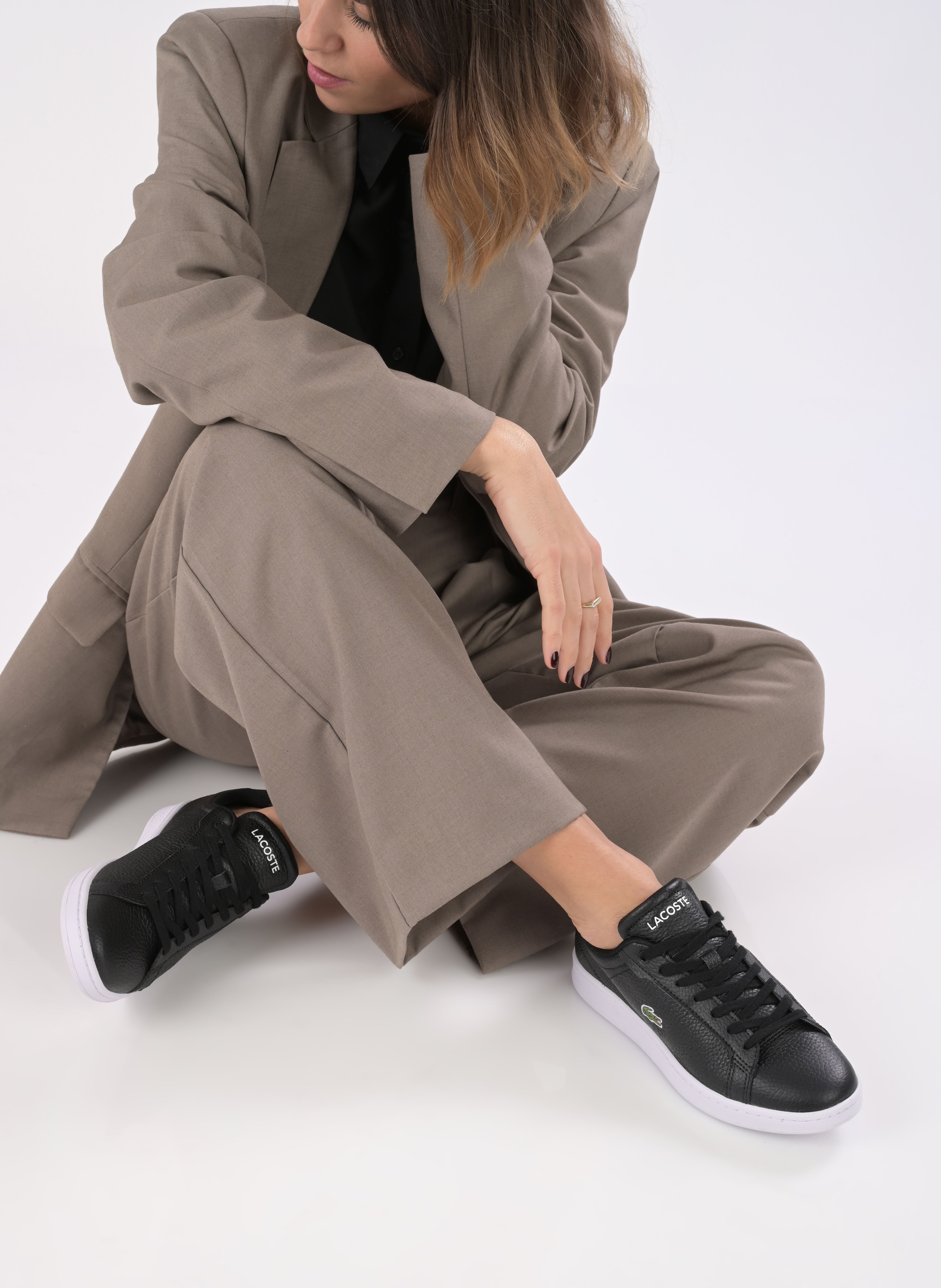 Niedrige Sneaker Carnaby Pro 222 1 Sfa W damen schwarz Lacoste Niedrige Sneaker Carnaby Pro 222 1 Sfa W damen schwarz BLKWHT