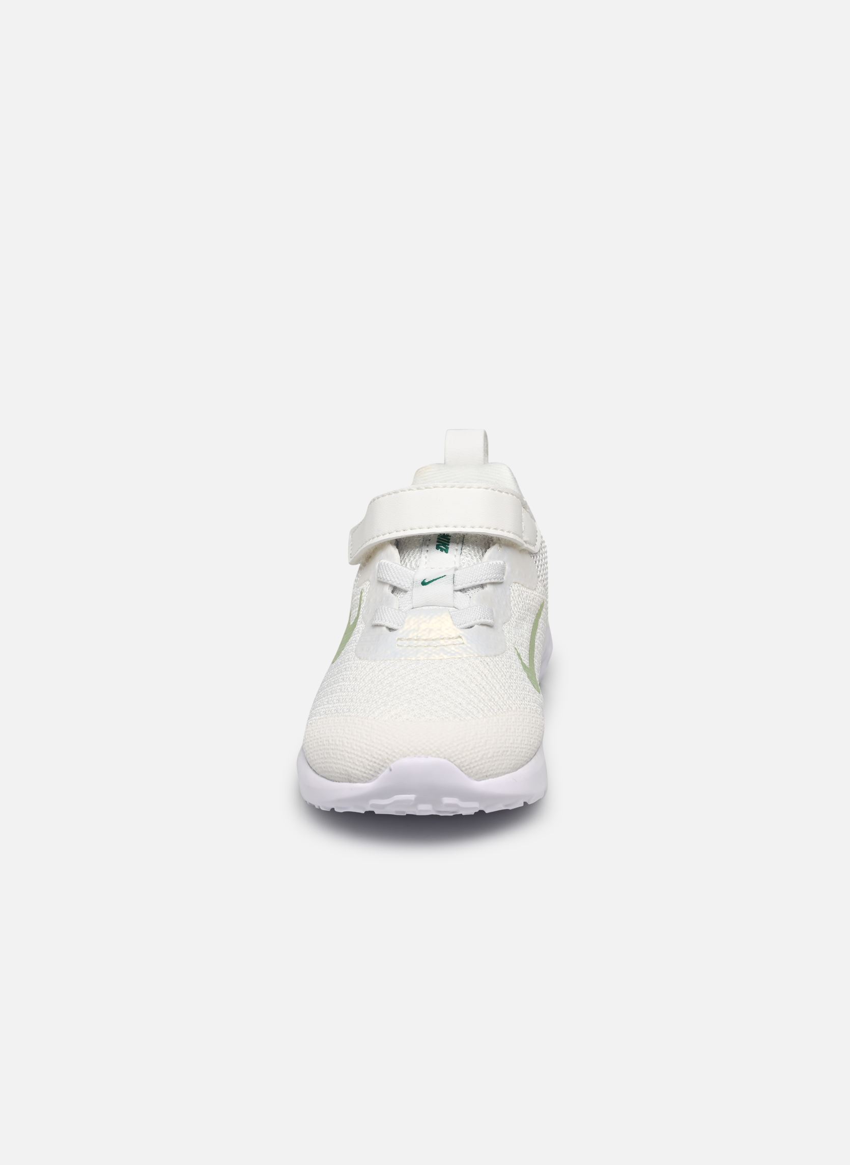 Chaussures de sport Nike Revolution 6 Nn Se (Tdv) fille blanc Nike Chaussures de sport Nike Revolution 6 Nn Se (Tdv) fille blanc Summit White/Honeydew-Pink Foa
