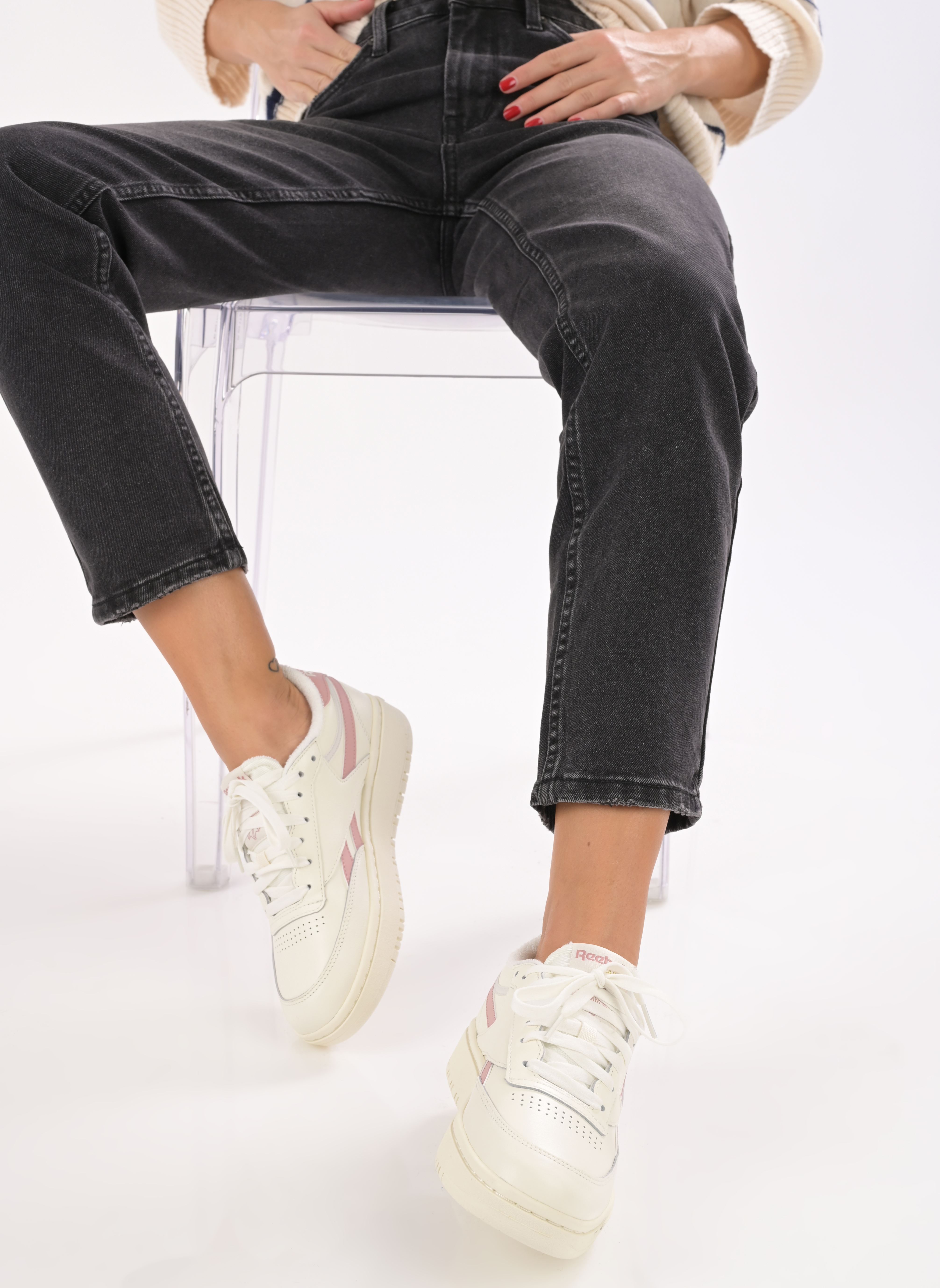 Niedrige Sneaker Club C Double Revenge W damen beige Reebok Niedrige Sneaker Club C Double Revenge W damen beige ChalkSmokey RoseChalk