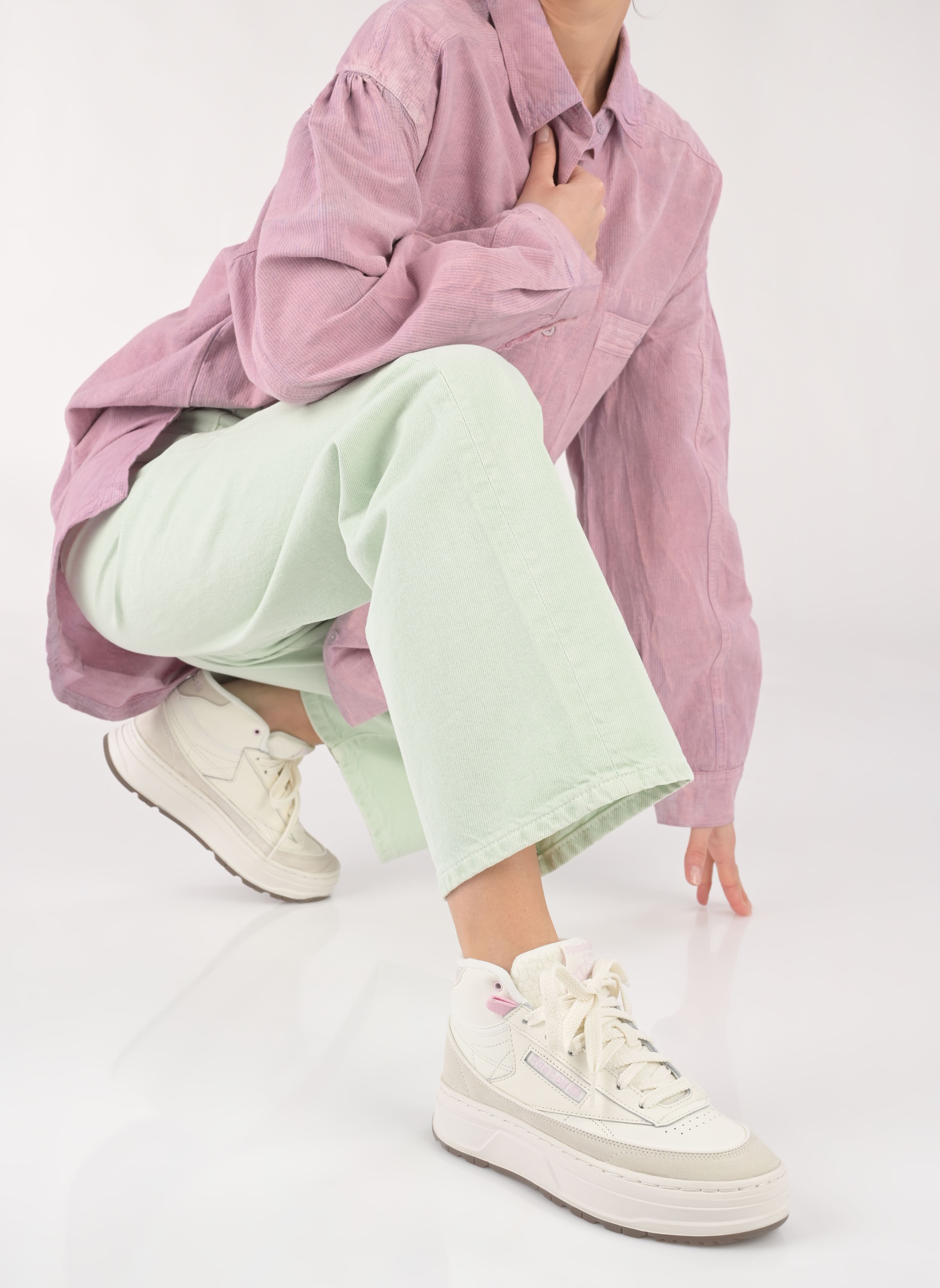 Niedrige Sneaker Club C Geo Mid W damen weiß Reebok Niedrige Sneaker Club C Geo Mid W damen weiß Chalk/Pixel Pink/Taupe