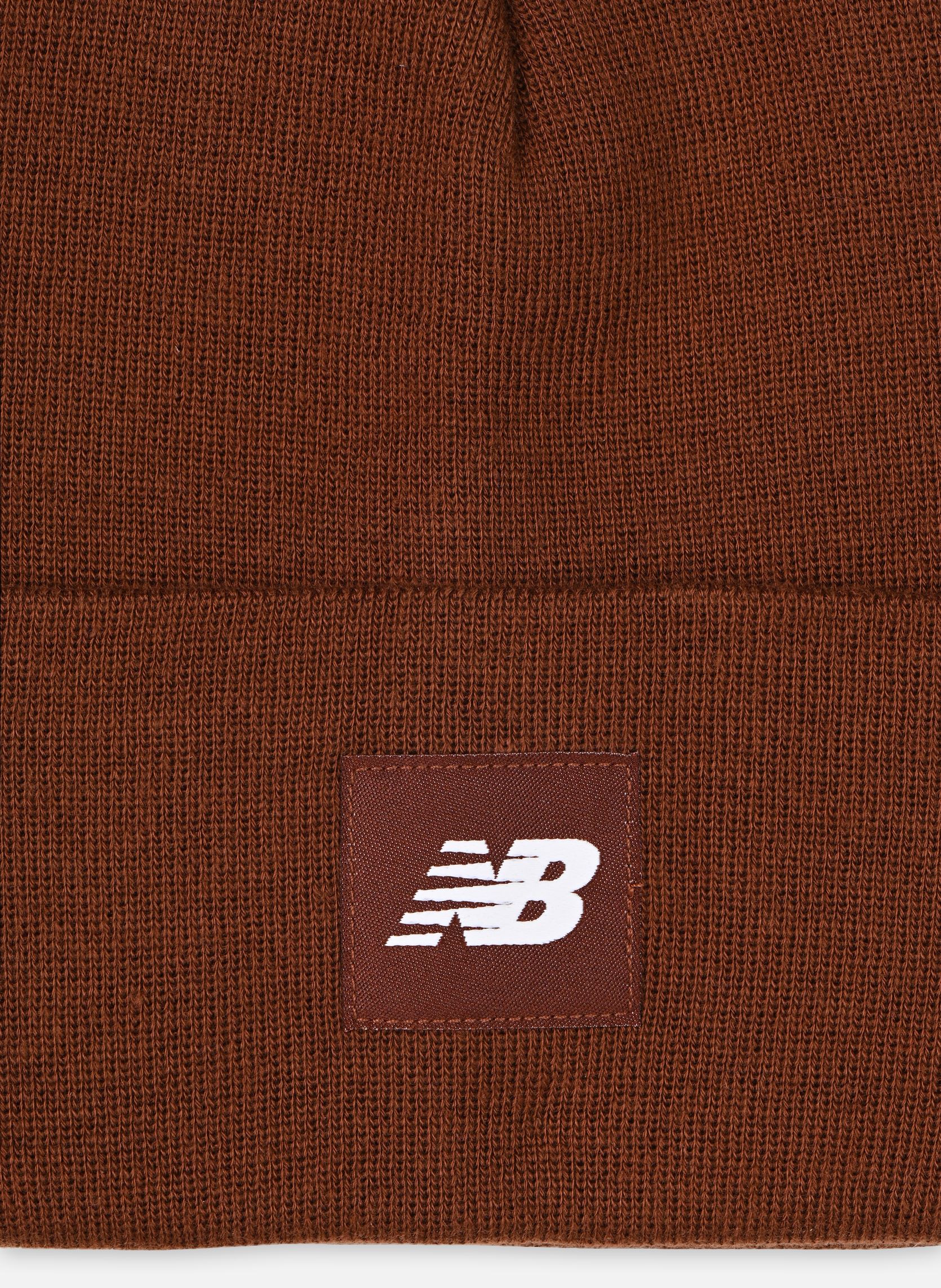 Mutsen Bonnet Core essentials rood New Balance Mutsen Bonnet Core essentials rood RICH OAK