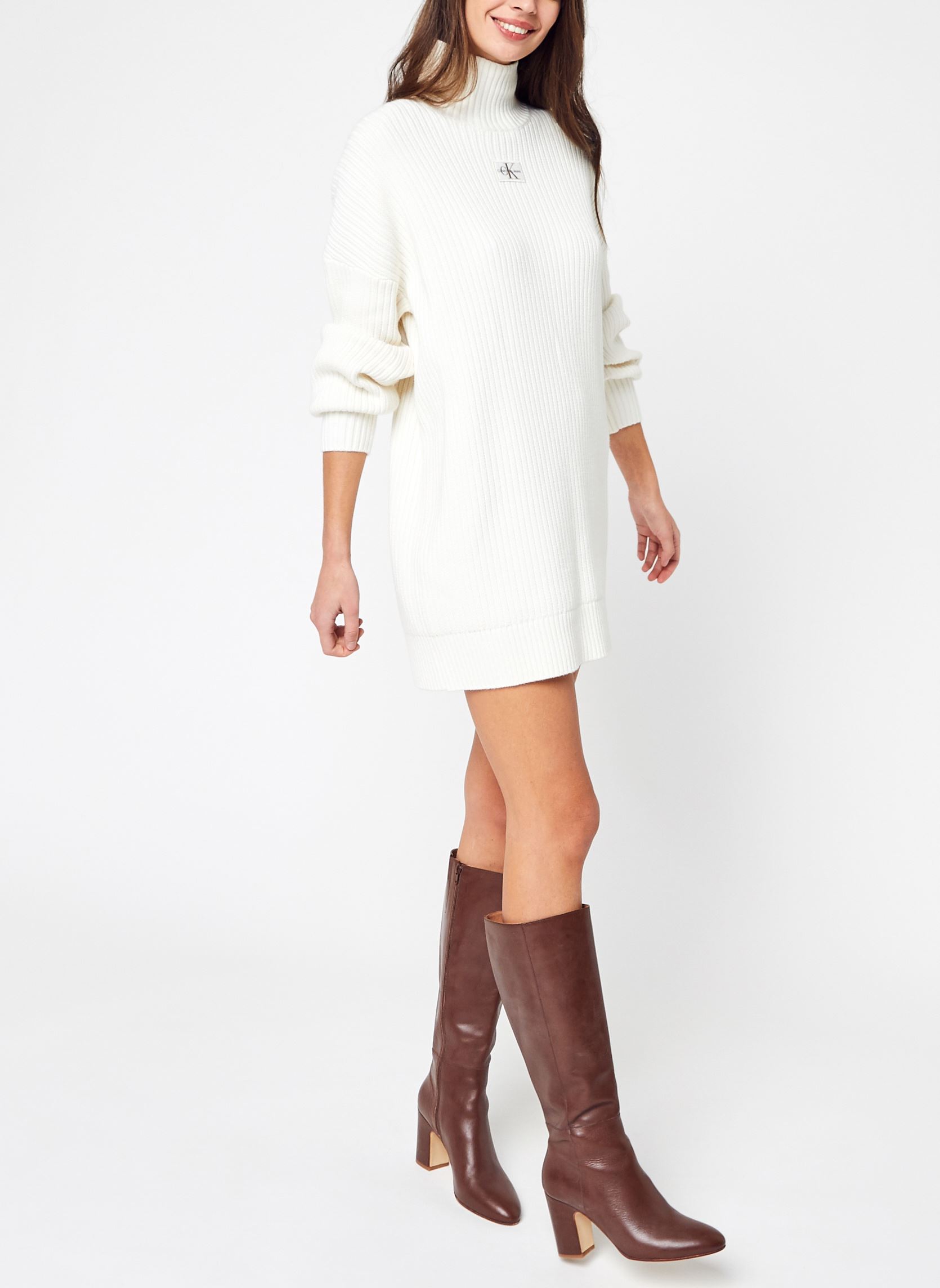 Vestidos Badge Loose Sweater Dress mujer blanco Calvin Klein Jeans Vestidos Badge Loose Sweater Dress mujer blanco IVORY