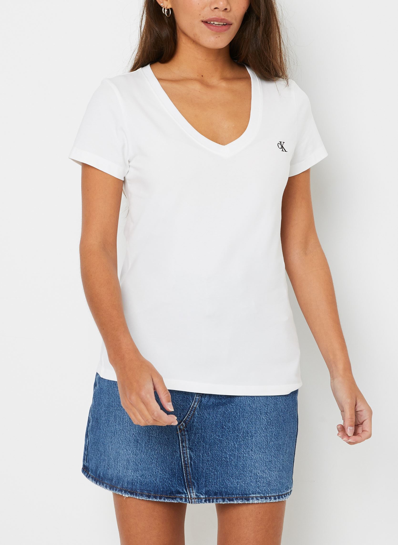Tee-shirts CK Embroidery Stretch V-Neck femme blanc Calvin Klein Jeans Tee-shirts CK Embroidery Stretch V-Neck femme blanc BRIGHT WHITE