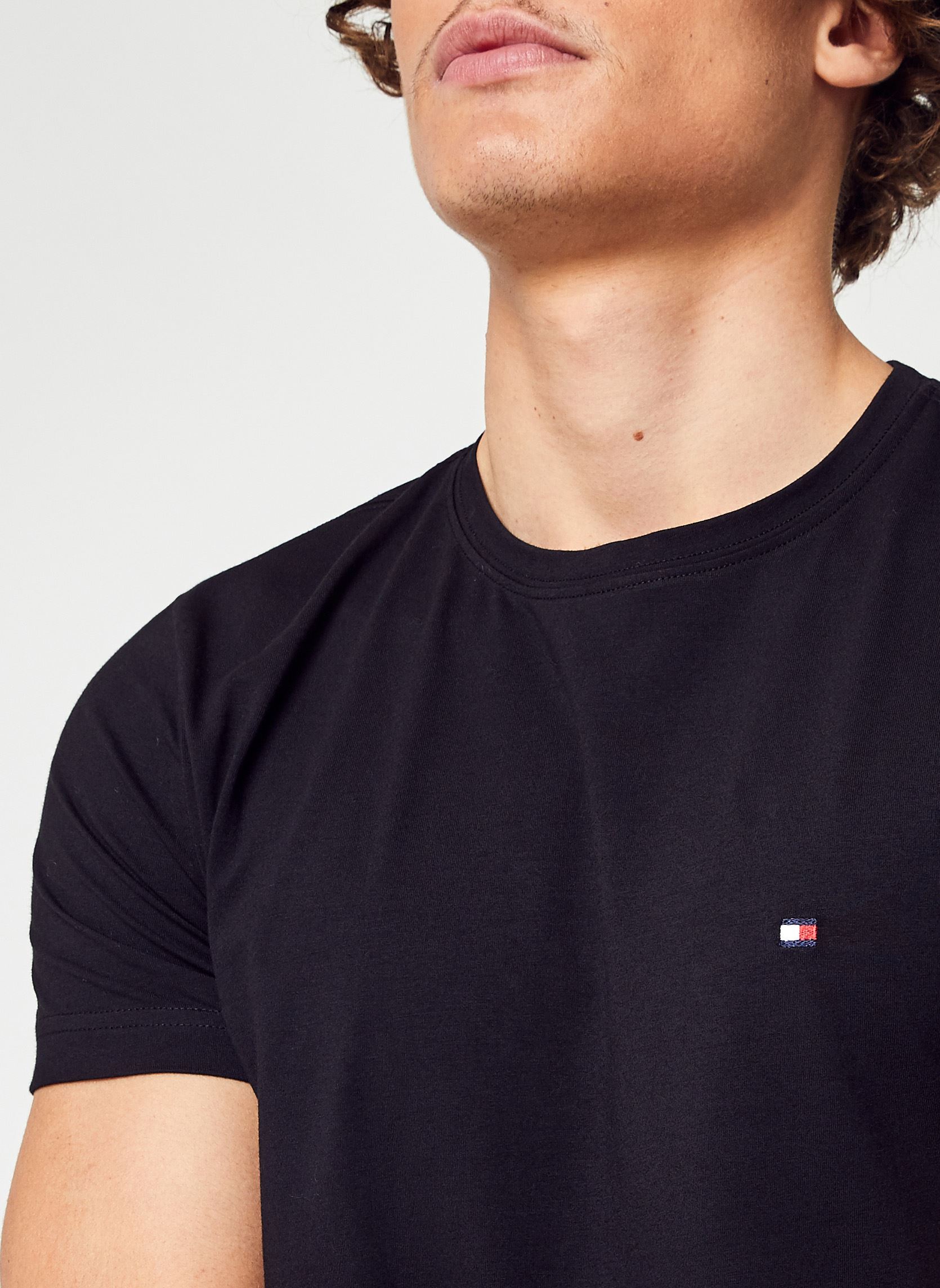 Tee-shirts Stretch Slim C-Neck Tee homme noir Tommy Hilfiger Tee-shirts Stretch Slim C-Neck Tee homme noir BLACK