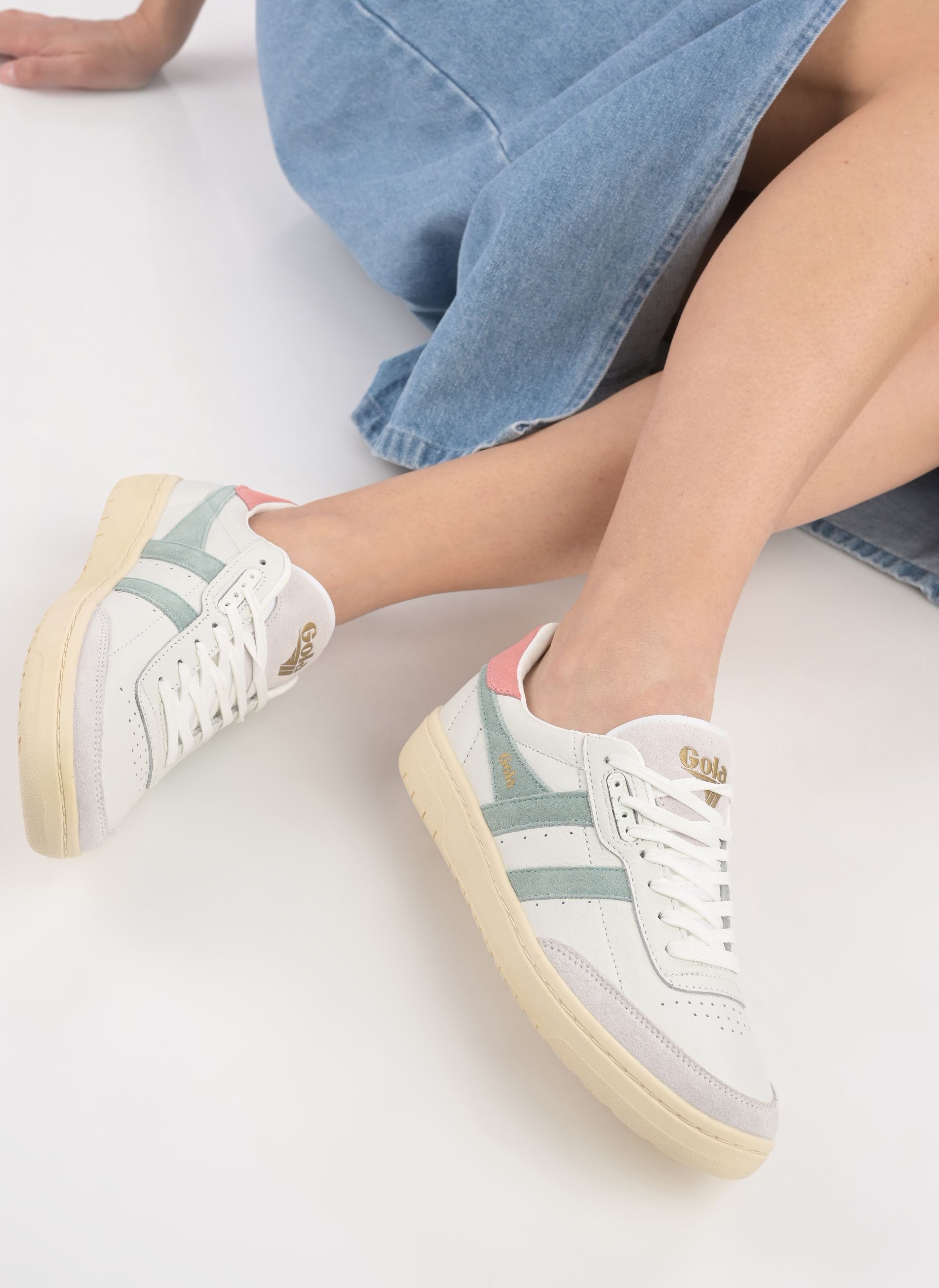Baskets basses FALCON femme multicolore Gola Baskets basses FALCON femme multicolore WHITE/GREEN MIST/CORAL PINK
