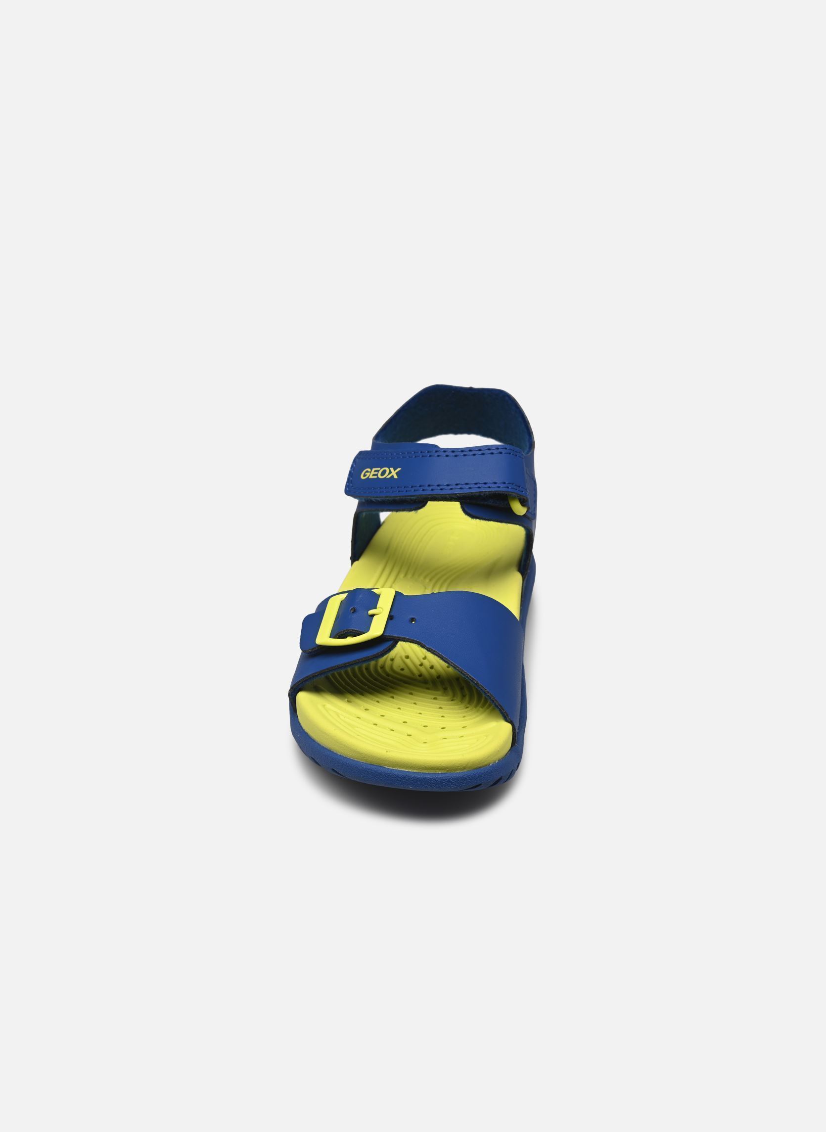 Sandales J SANDAL FUSBETTO BO garçon bleu Geox Sandales J SANDAL FUSBETTO BO garçon bleu ROYAL/FLUO YELLOW