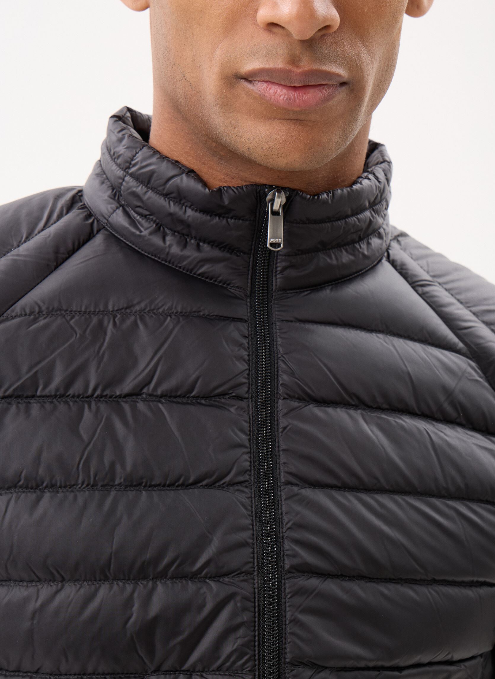 JOTT Doudoune - Mat (Noir) - Vêtements chez Sarenza (604161)