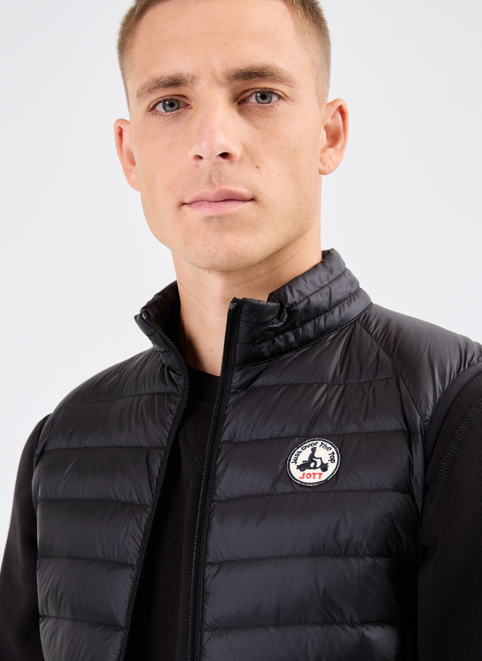 Daunenwesten Tom herren schwarz JOTT Daunenwesten Tom herren schwarz BLACK