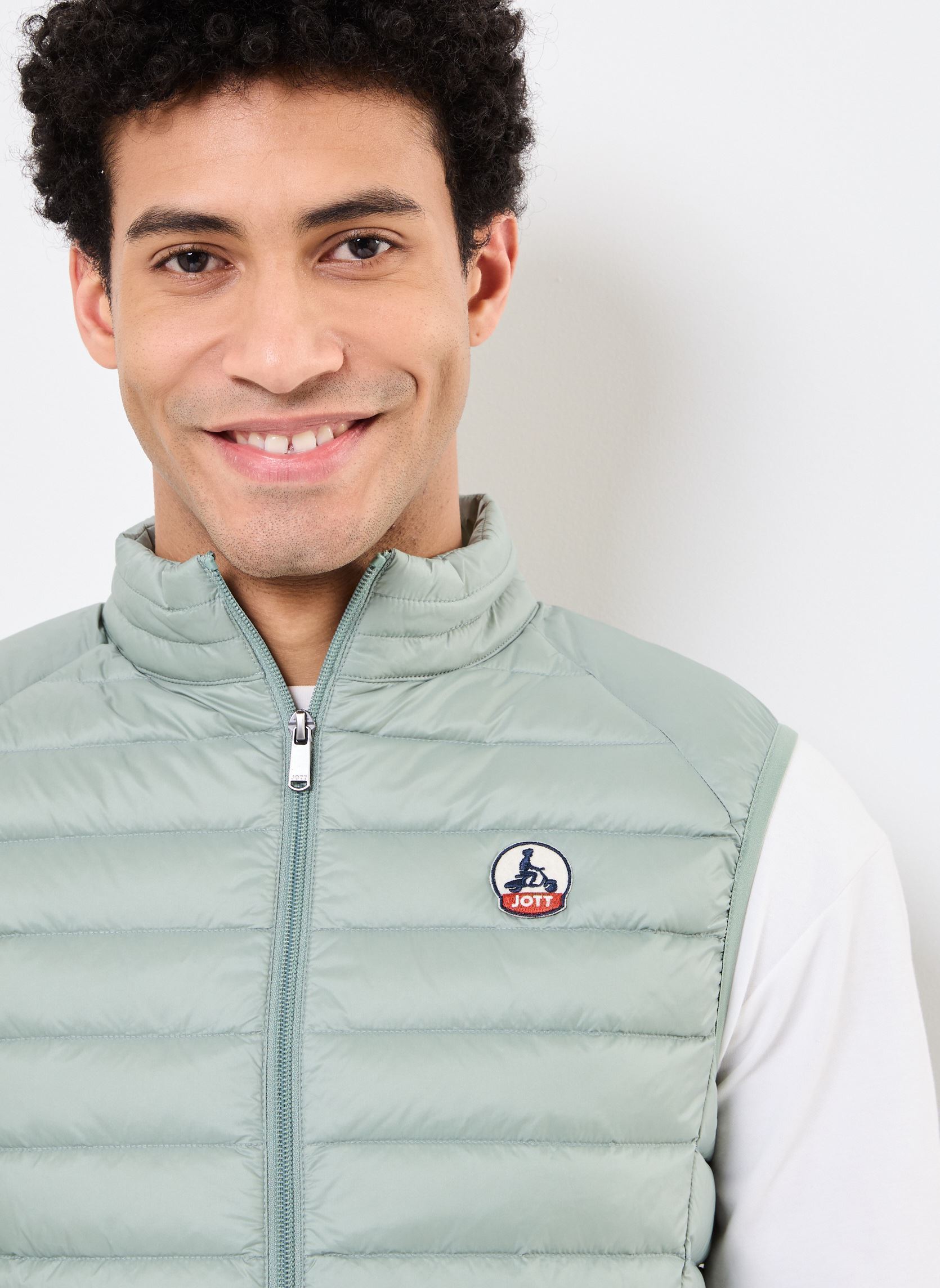 Daunenwesten Tom herren grün JOTT Daunenwesten Tom herren grün MINERAL GREEN