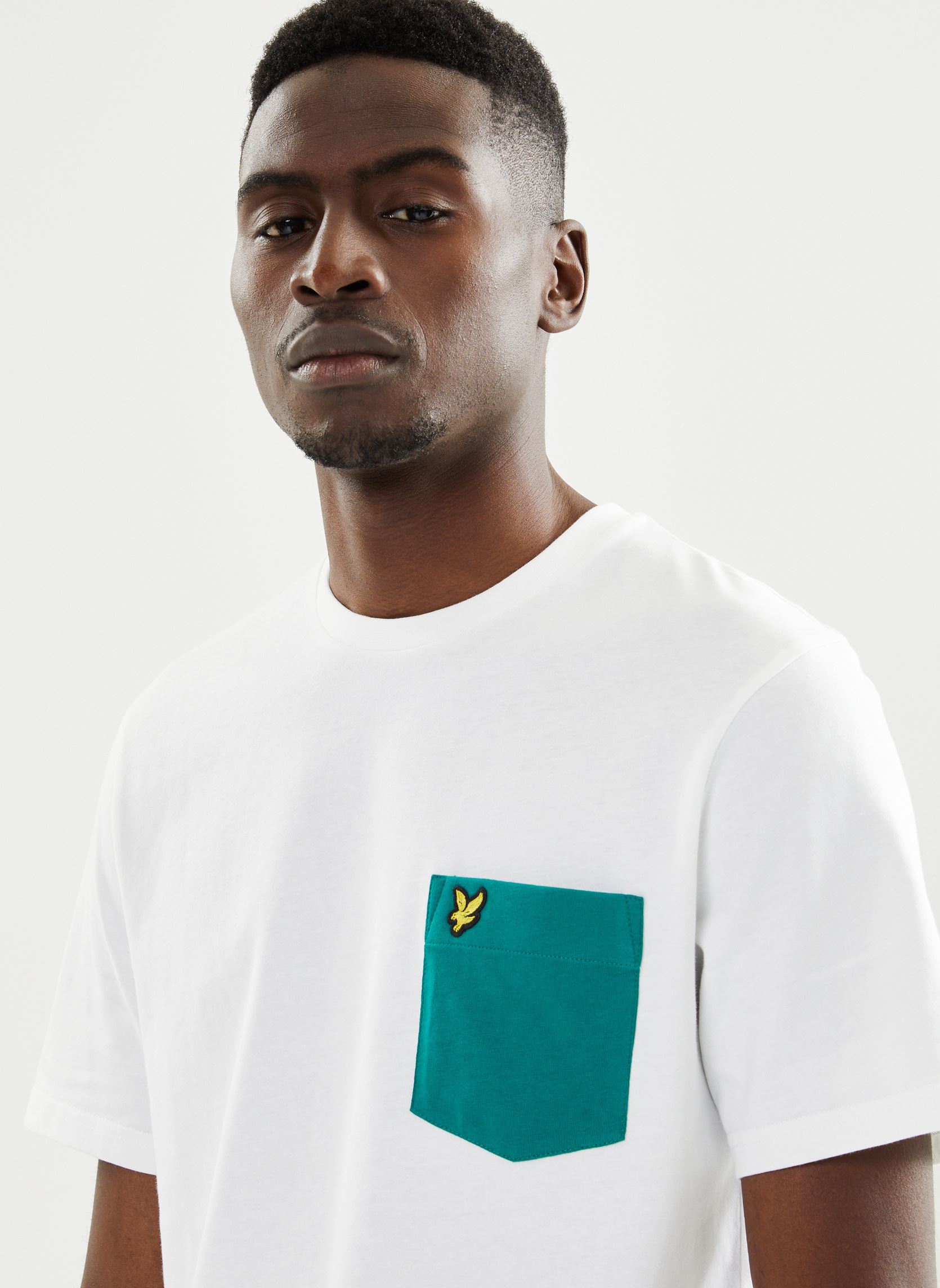 Tee-shirts Contrast Pocket T-Shirt homme blanc Lyle & Scott Tee-shirts Contrast Pocket T-Shirt homme blanc X179 WHITE / COURT GREEN
