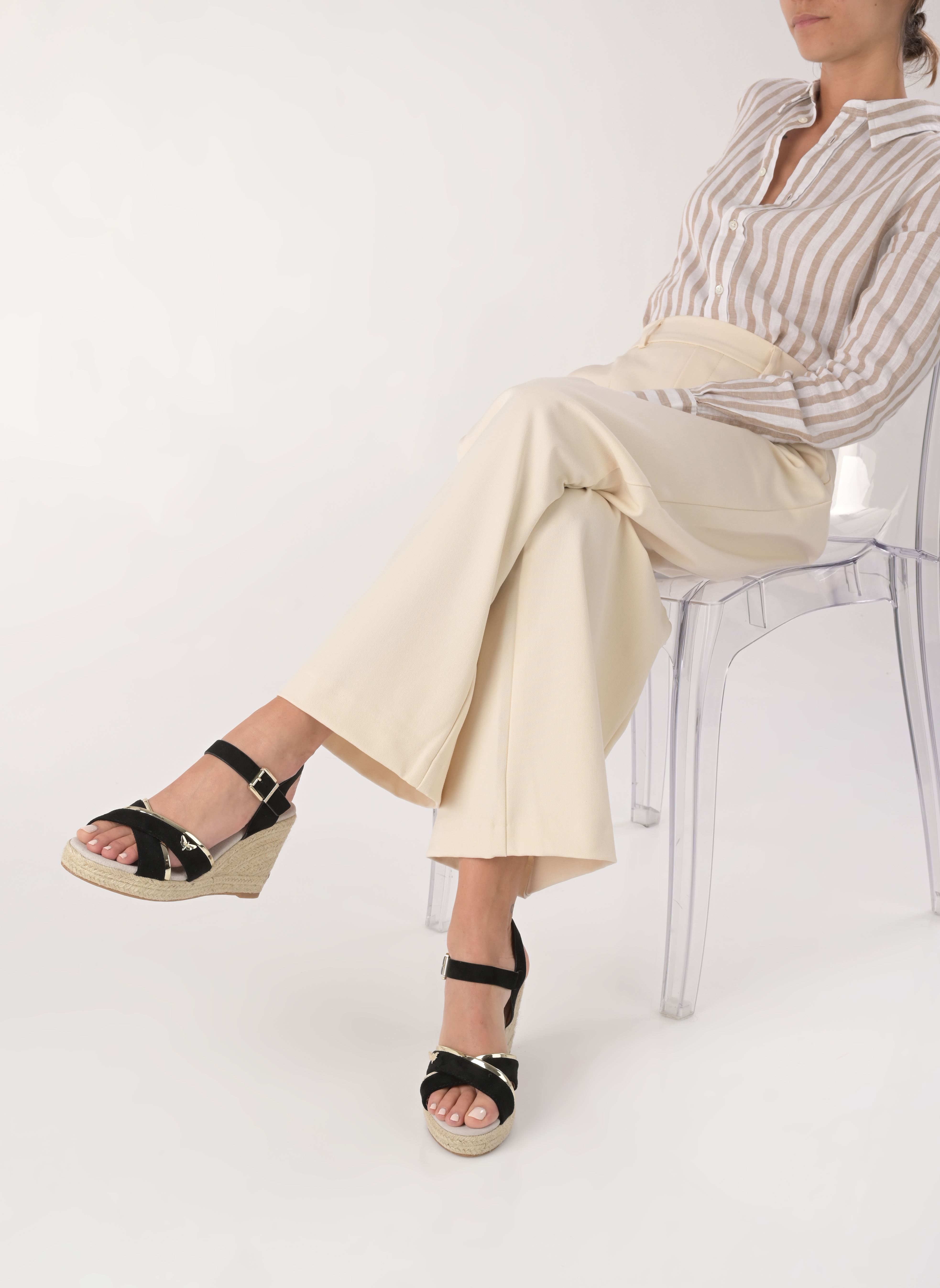 Keil- und Plateausandalen FLORY damen schwarz LPB -LES PETITES BOMBES Keil- und Plateausandalen FLORY damen schwarz NOIR SUEDINE