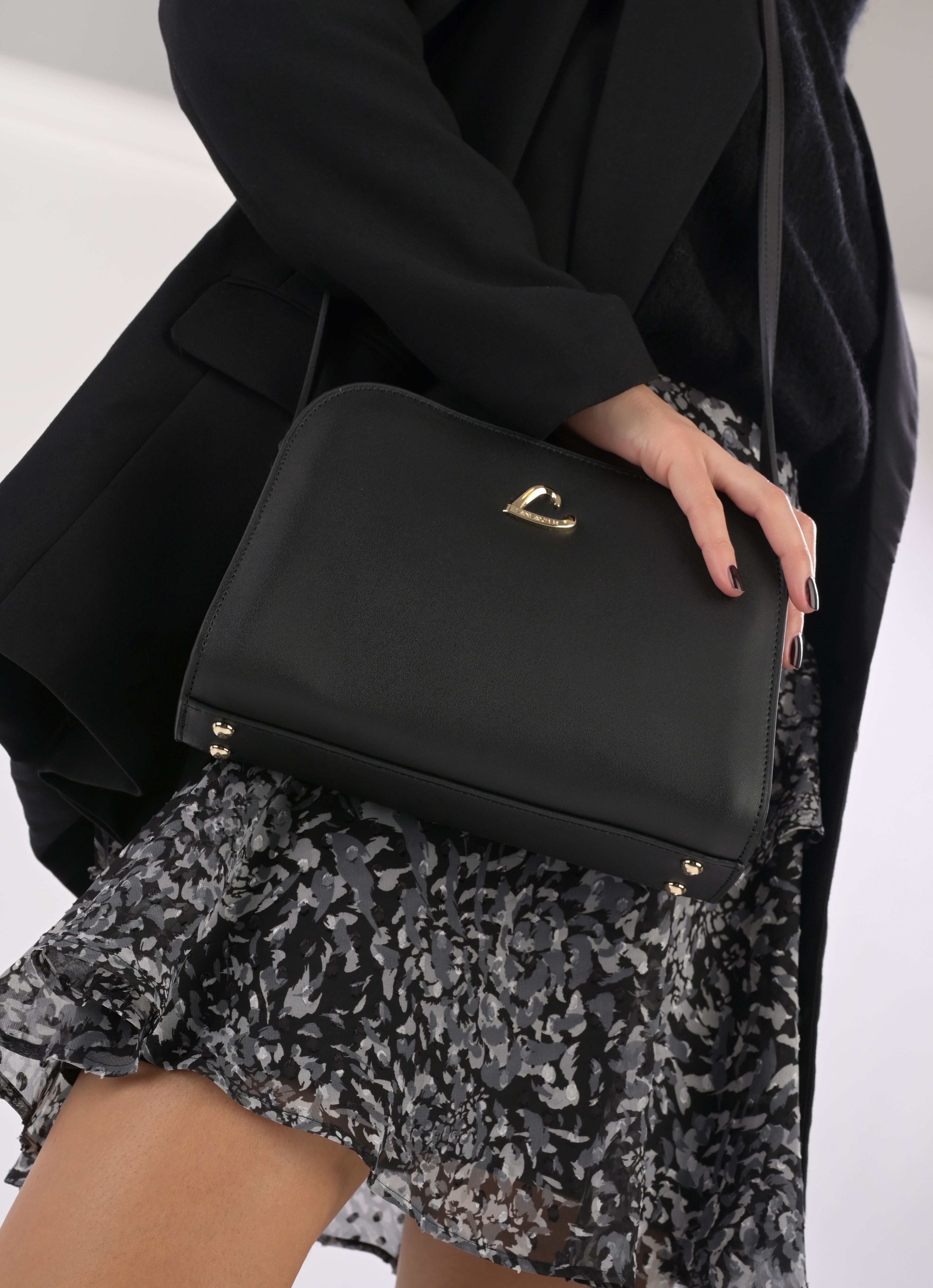 Sacs bandoulière Sac trotteur Zippée City Philos femme noir Lancaster Sacs bandoulière Sac trotteur Zippée City Philos femme noir Noir