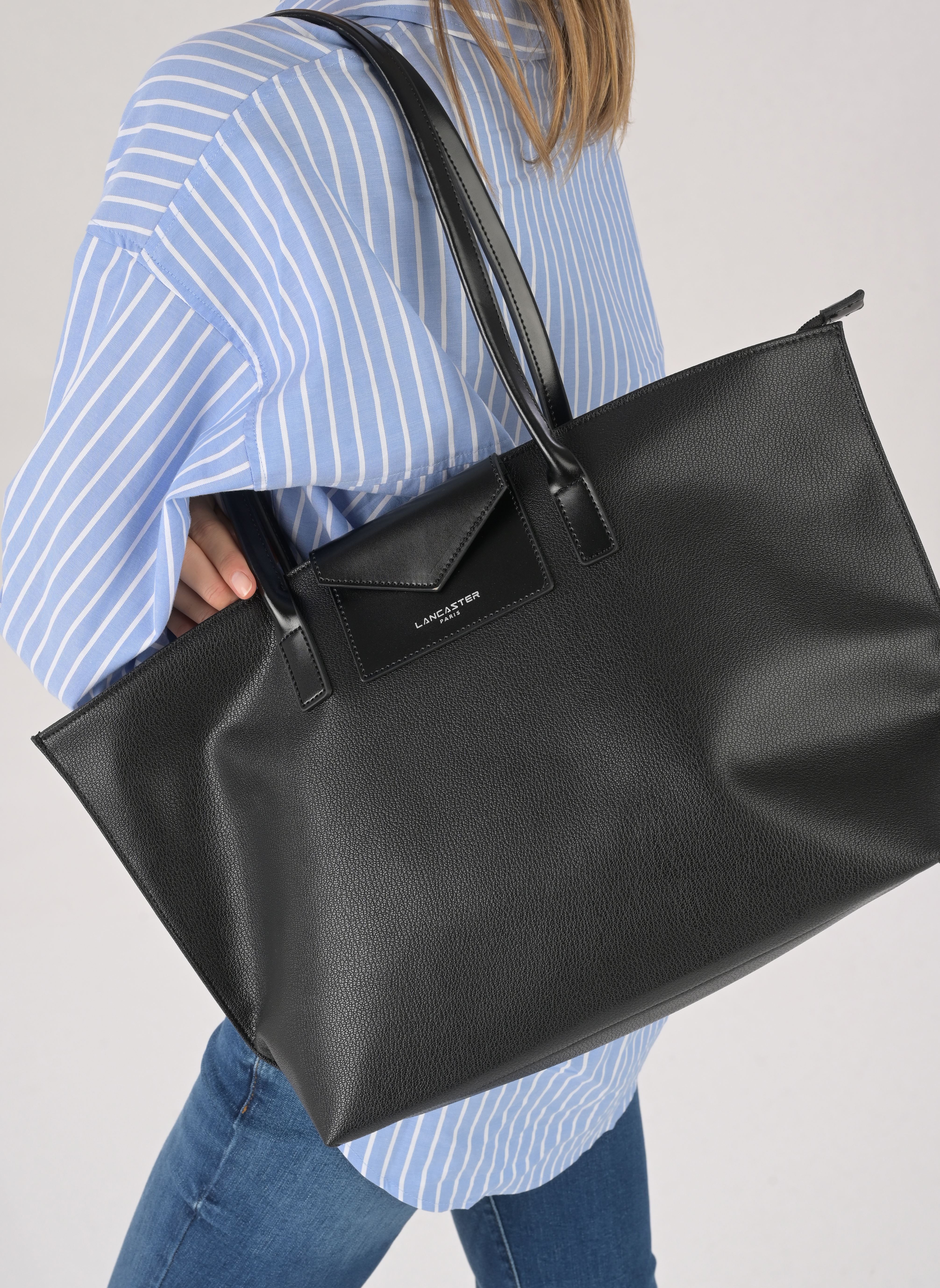 Shopper Sac cabas épaule Zippée L Maya damen schwarz Lancaster Shopper Sac cabas épaule Zippée L Maya damen schwarz NOIR