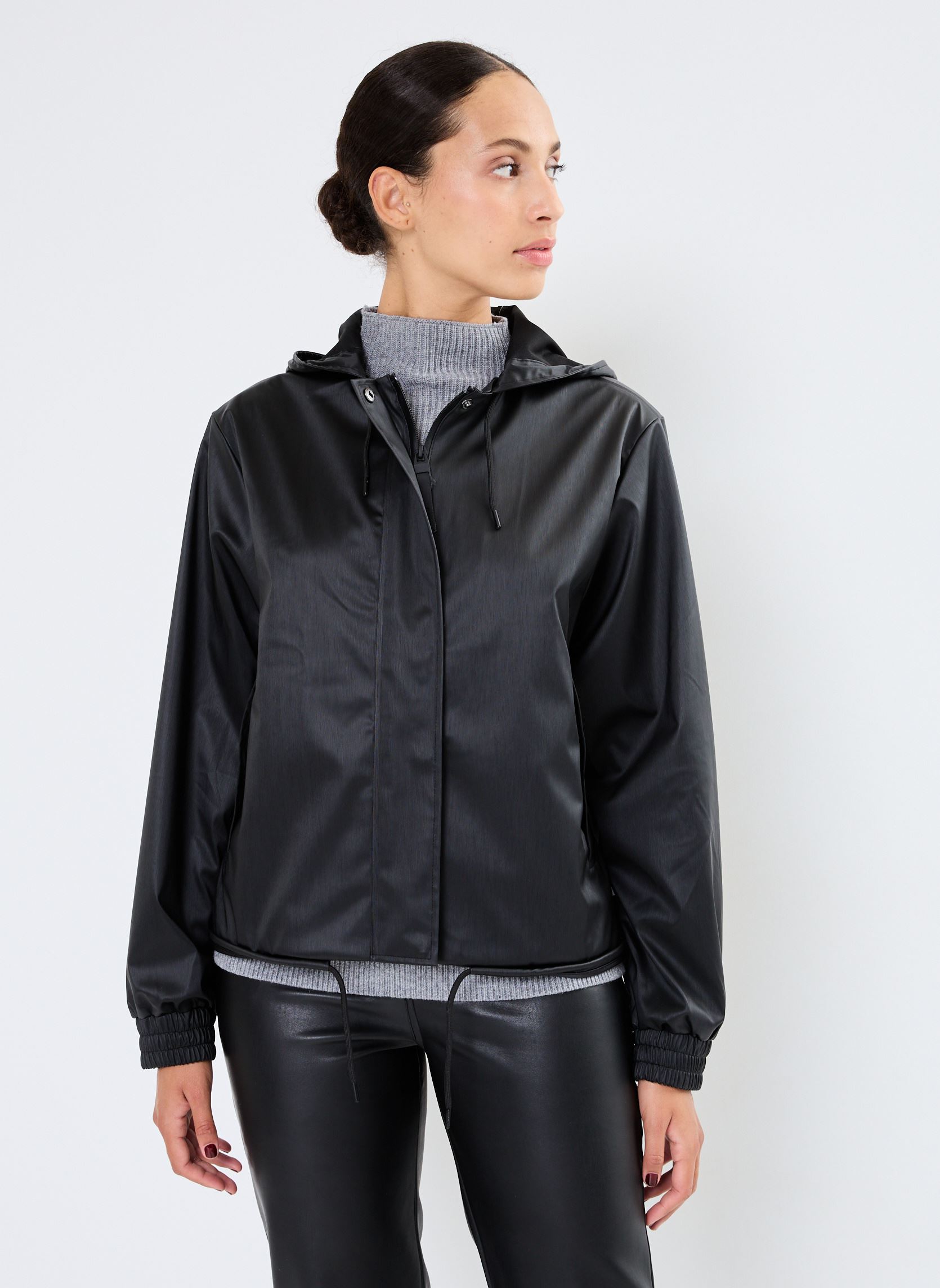 Regenjassen String W Jacket W3 dames zwart Rains Regenjassen String W Jacket W3 dames zwart BLACK GRAIN