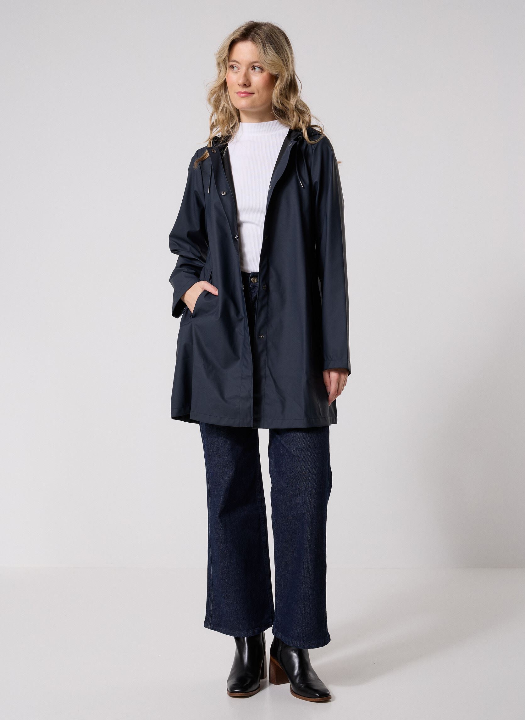 Regenjassen A-Line W Jacket W3 dames blauw Rains Regenjassen A-Line W Jacket W3 dames blauw NAVY