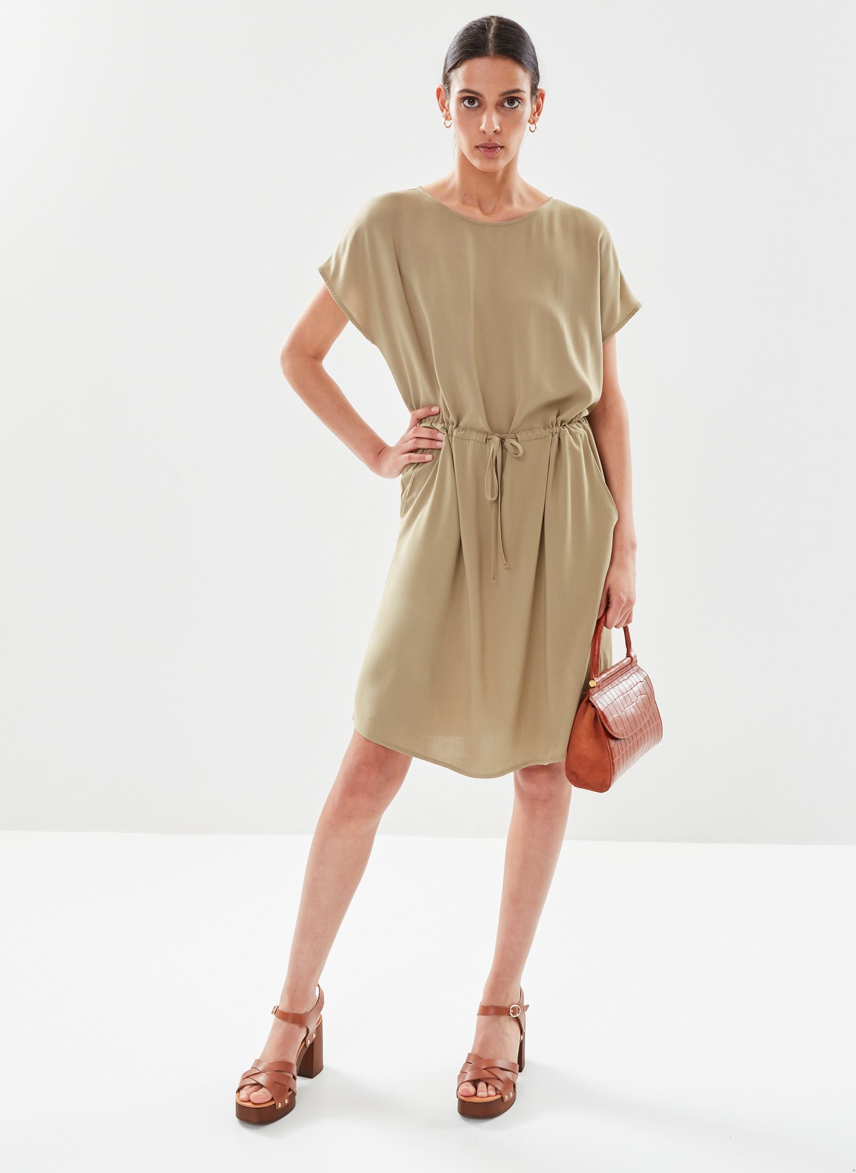 Robes Bymmjoella Oneck Dress 2 femme vert B-Young Robes Bymmjoella Oneck Dress 2 femme vert ALOE