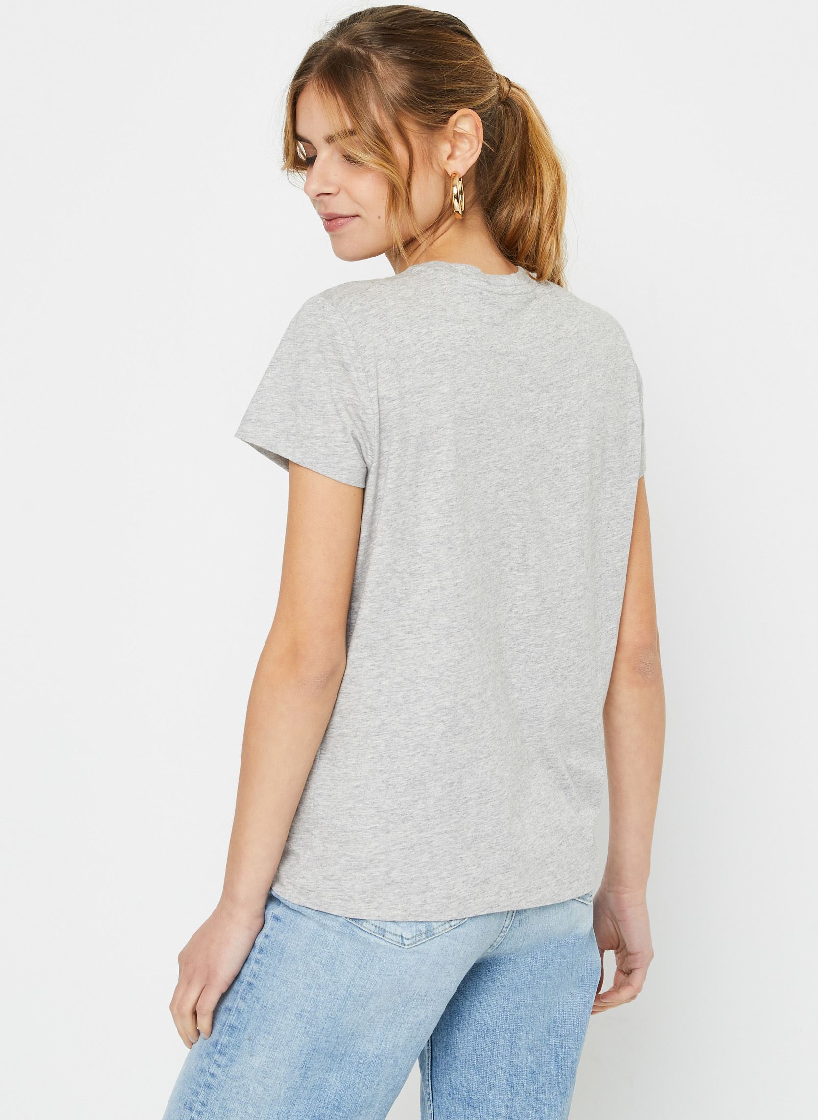 Tee-shirts T-shirt col rond jersey de coton 2118986 femme gris Polo Ralph Lauren Tee-shirts T-shirt col rond jersey de coton 2118986 femme gris COBBLESTONE HEATHER