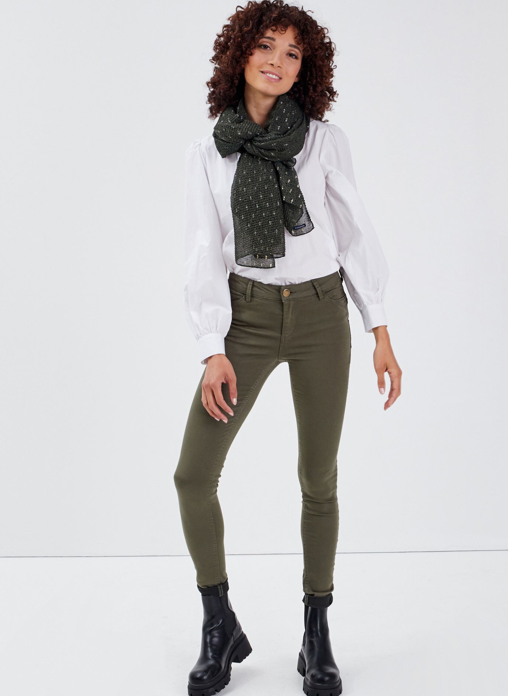 Rechte broeken SEBBA-PUSHCO dames groen Bonobo Rechte broeken SEBBA-PUSHCO dames groen DUSTY OLIVE