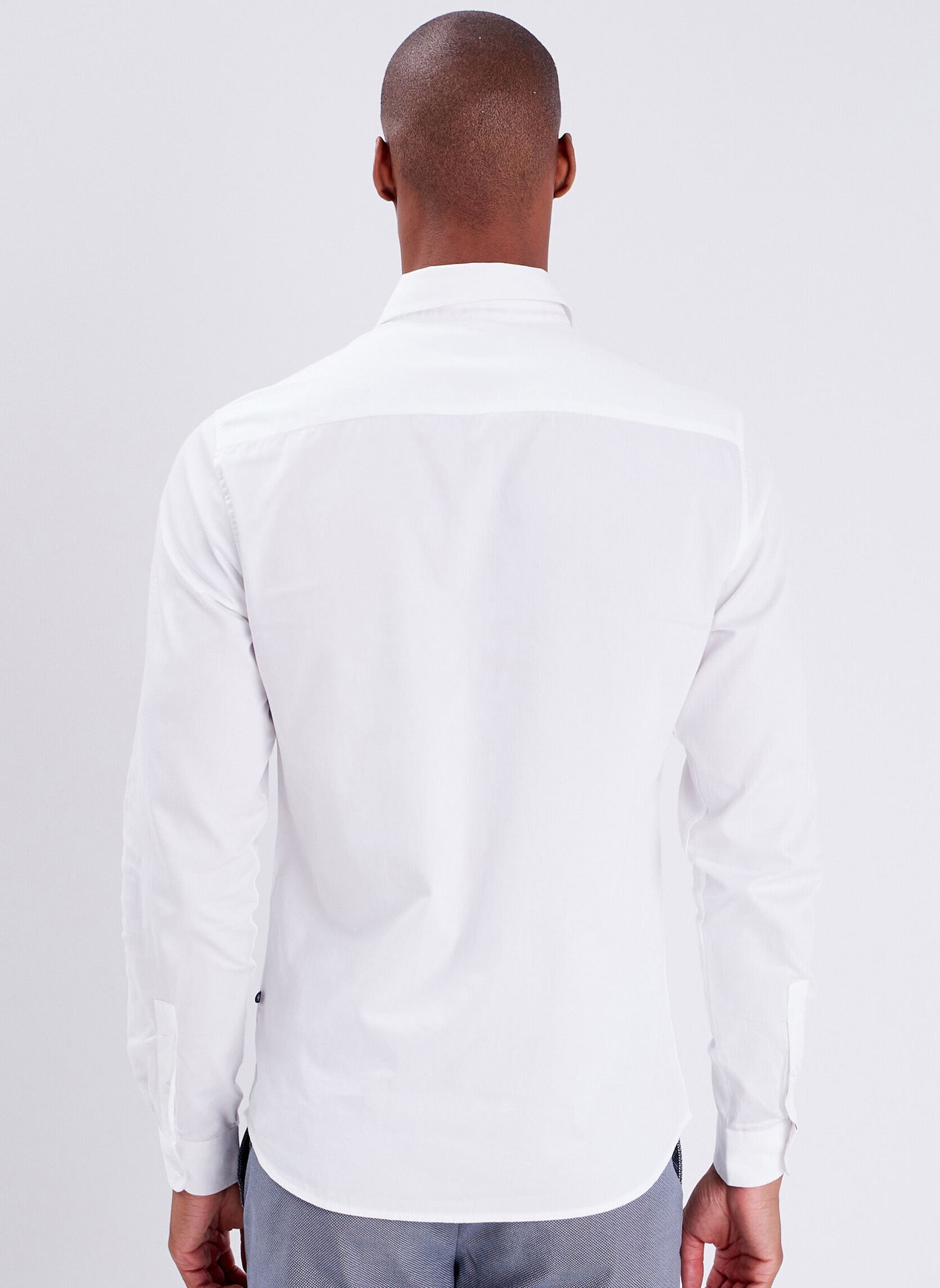 Hemden ESSLIMWHITEH heren wit Bonobo Hemden ESSLIMWHITEH heren wit BRIGHT WHITE
