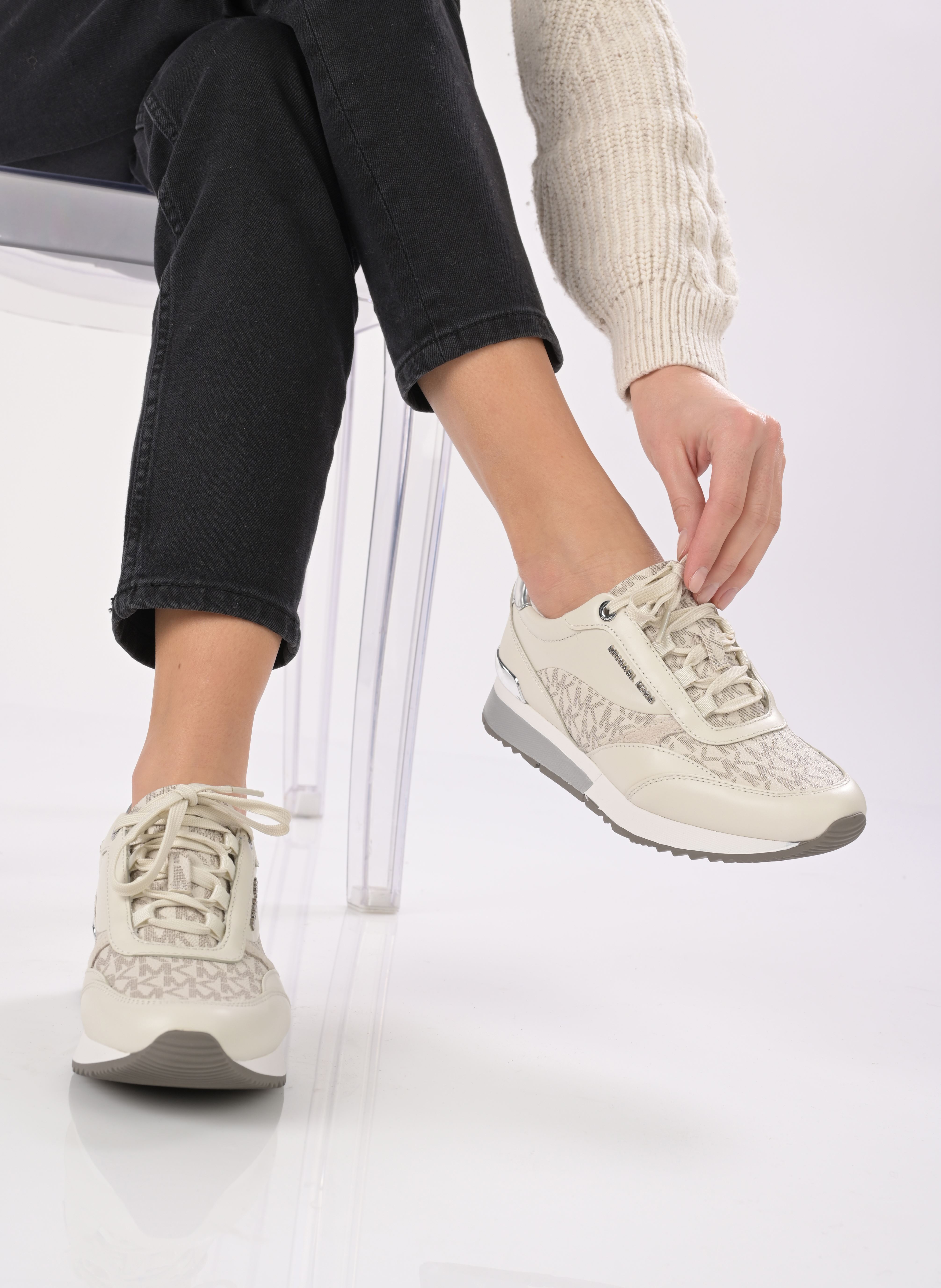 Niedrige Sneaker ALLIE STRIDE TRAINER damen weiß Michael Michael Kors Niedrige Sneaker ALLIE STRIDE TRAINER damen weiß Van/Cream