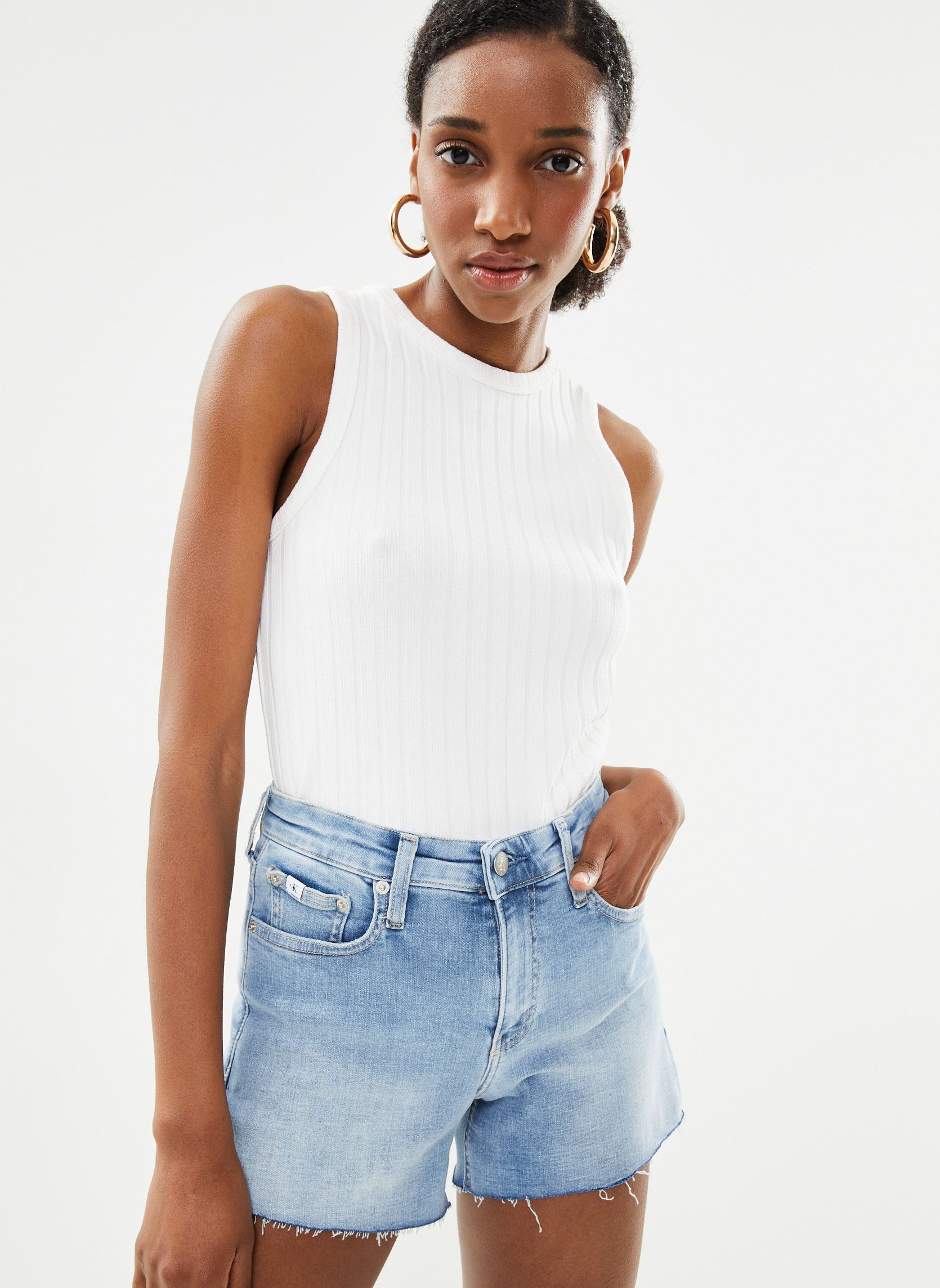 Vêtements Calvin Klein Jeans Mid Rise Shorts pour Accessoires