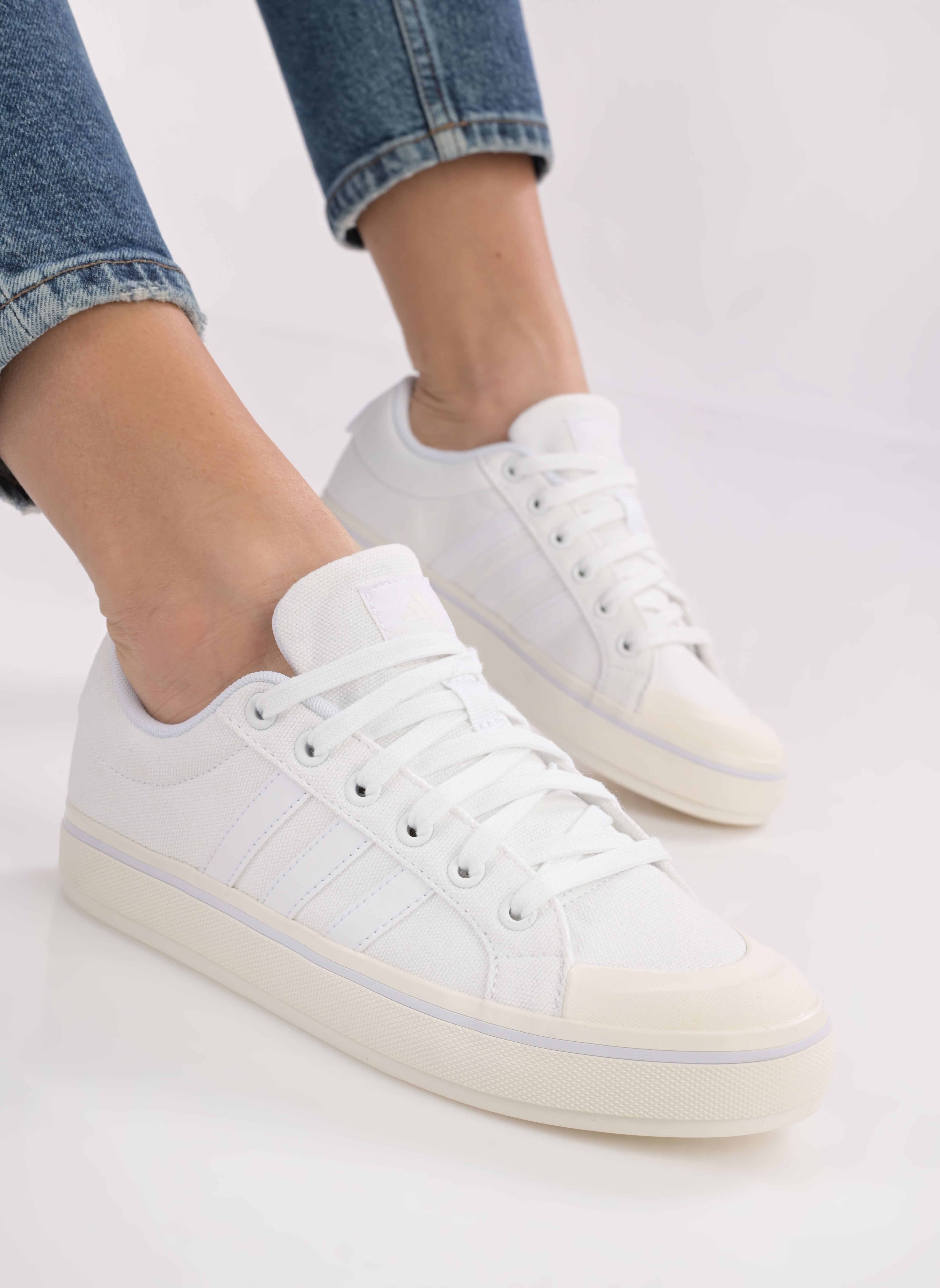 Leinen-Sneaker Bravada 2.0 W damen weiß adidas sportswear Leinen-Sneaker Bravada 2.0 W damen weiß FTWWHT/FTWWHT/CWHITE