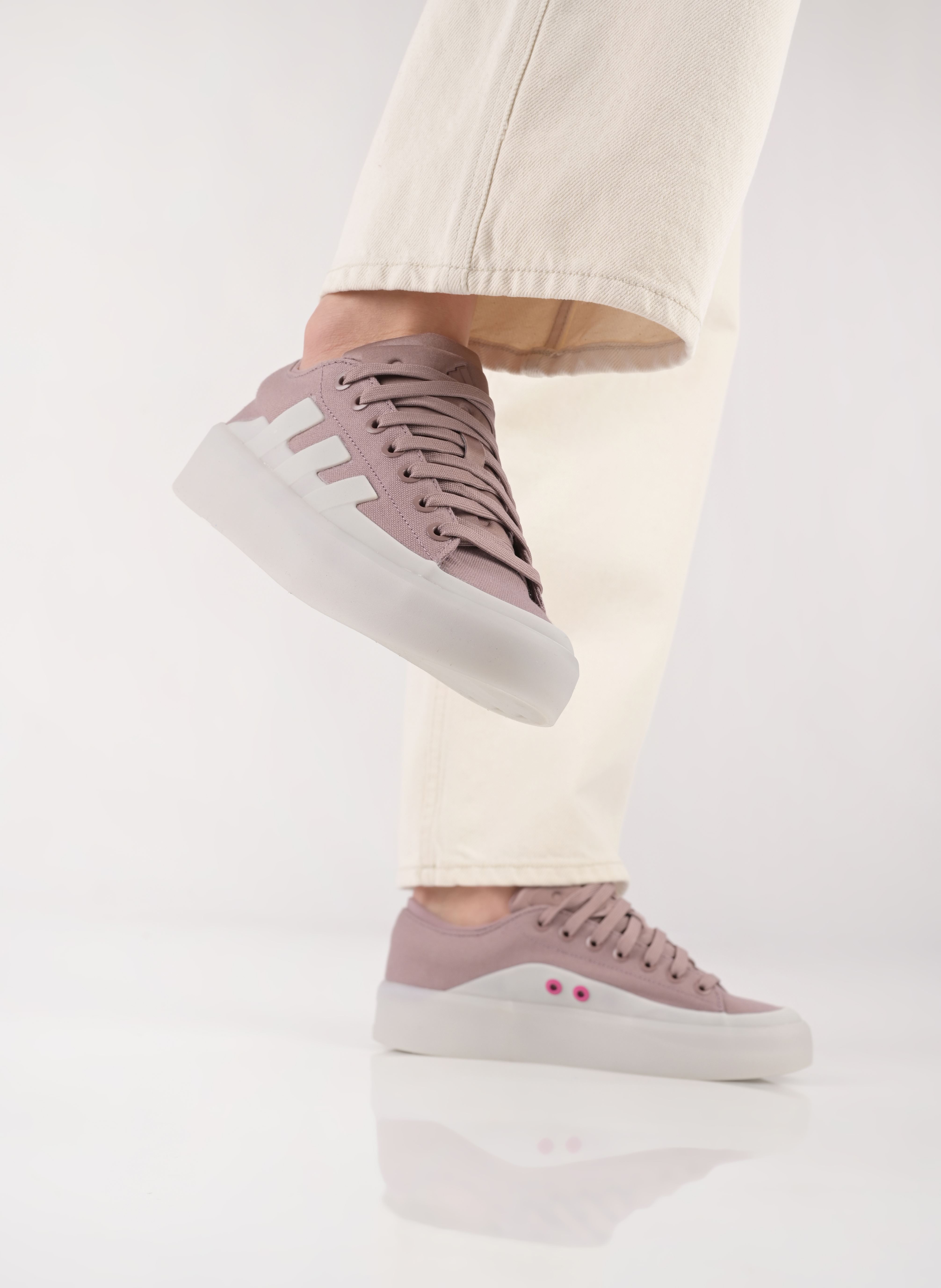 Niedrige Sneaker Znsored damen violett adidas sportswear Niedrige Sneaker Znsored damen violett WONOXI/FTWWHT/LUCFUC