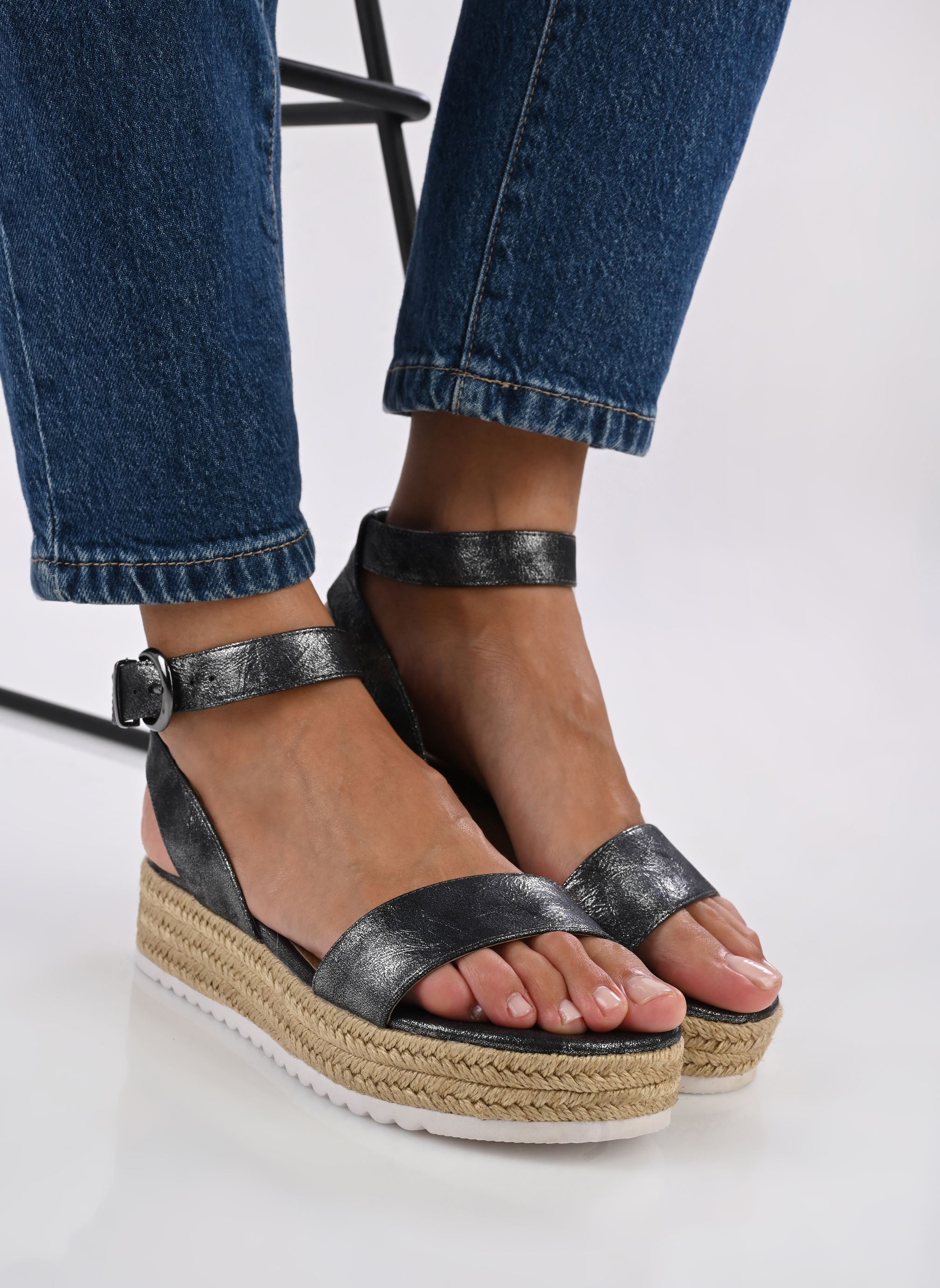 Keil- und Plateausandalen Castello damen schwarz Chattawak Keil- und Plateausandalen Castello damen schwarz Noir2