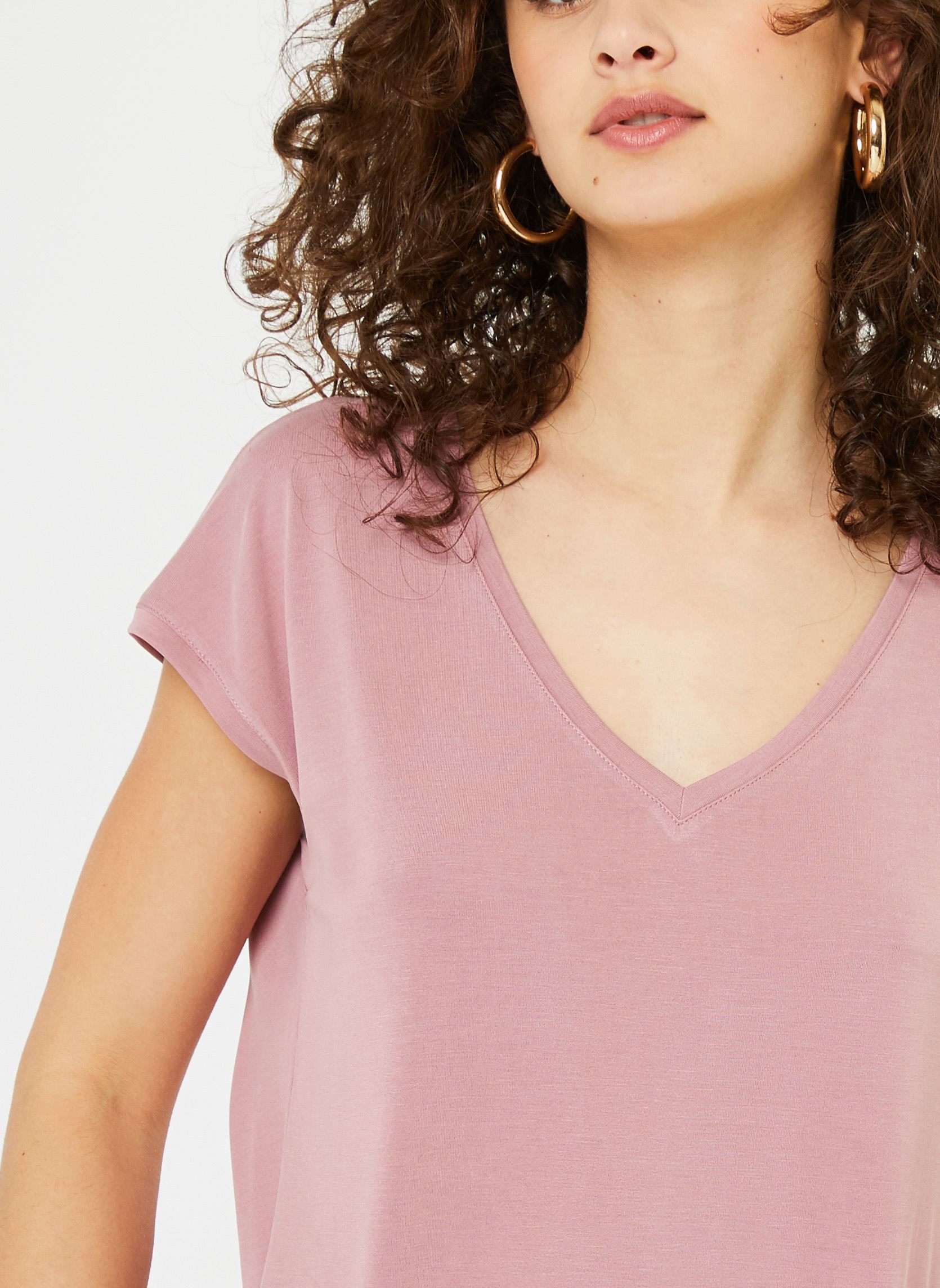 Tee-shirts Vmfilli Ss V-Neck Tee Ga Noos femme rose Vero Moda Tee-shirts Vmfilli Ss V-Neck Tee Ga Noos femme rose Nostalgia Rose