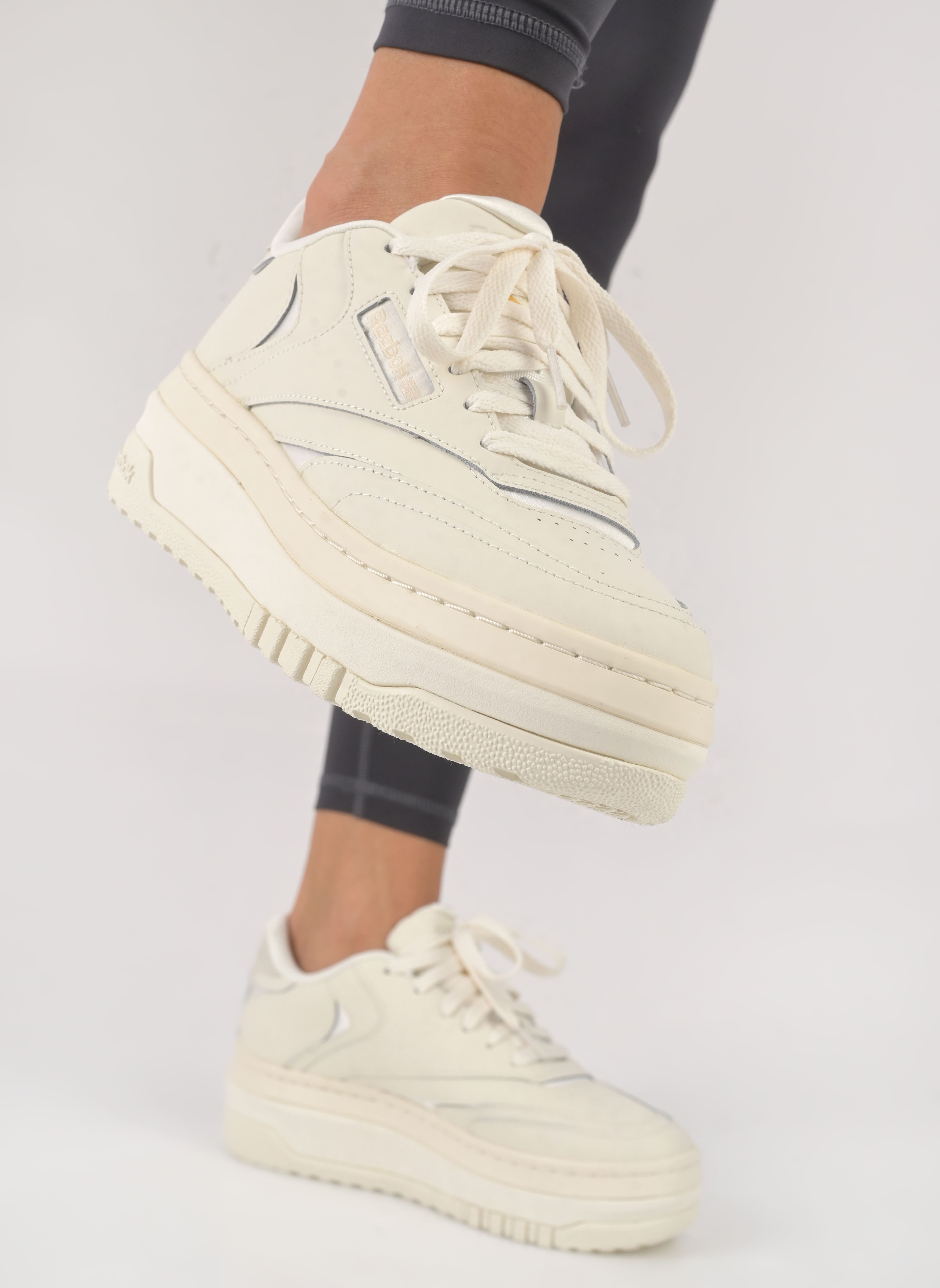 Niedrige Sneaker Club C Extra damen beige Reebok Niedrige Sneaker Club C Extra damen beige Chalk/Alabas/Goldmt