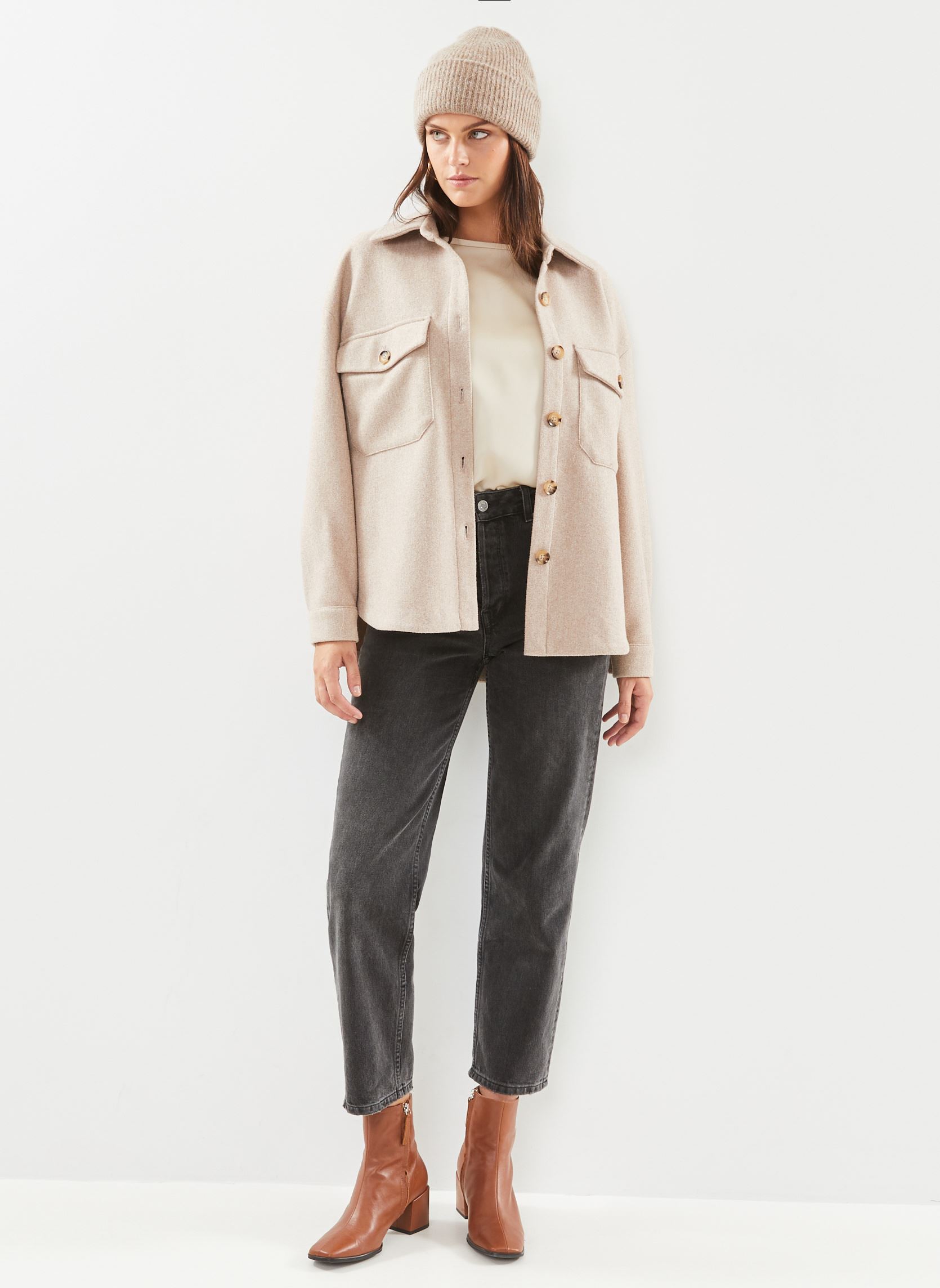 Tee-shirts VIELLETTE S/S SATIN TOP/SU - NOOS femme beige Vila Tee-shirts VIELLETTE S/S SATIN TOP/SU - NOOS femme beige Cement