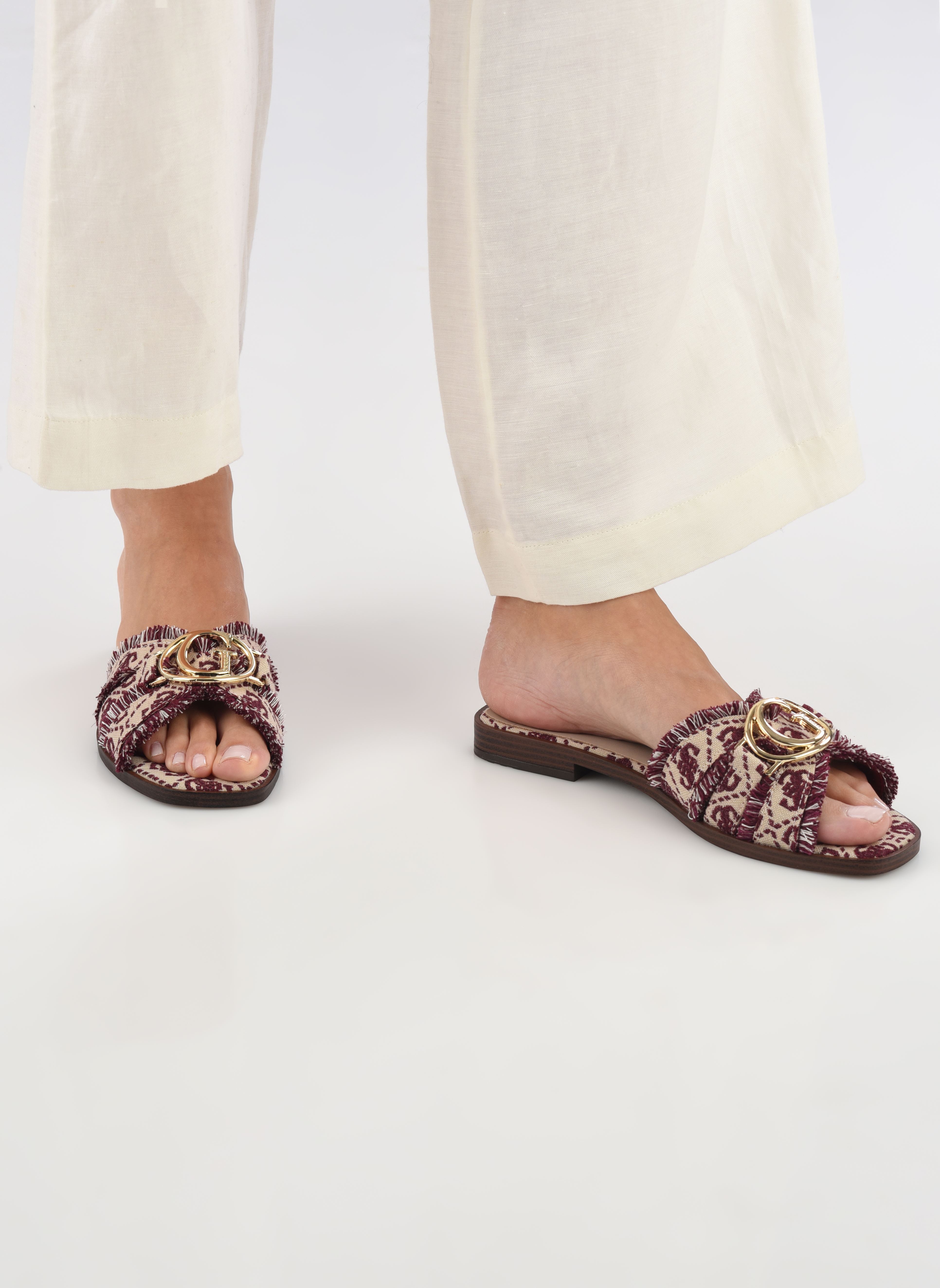 Pantoletten SYMO damen bordeaux Guess Pantoletten SYMO damen bordeaux Wine